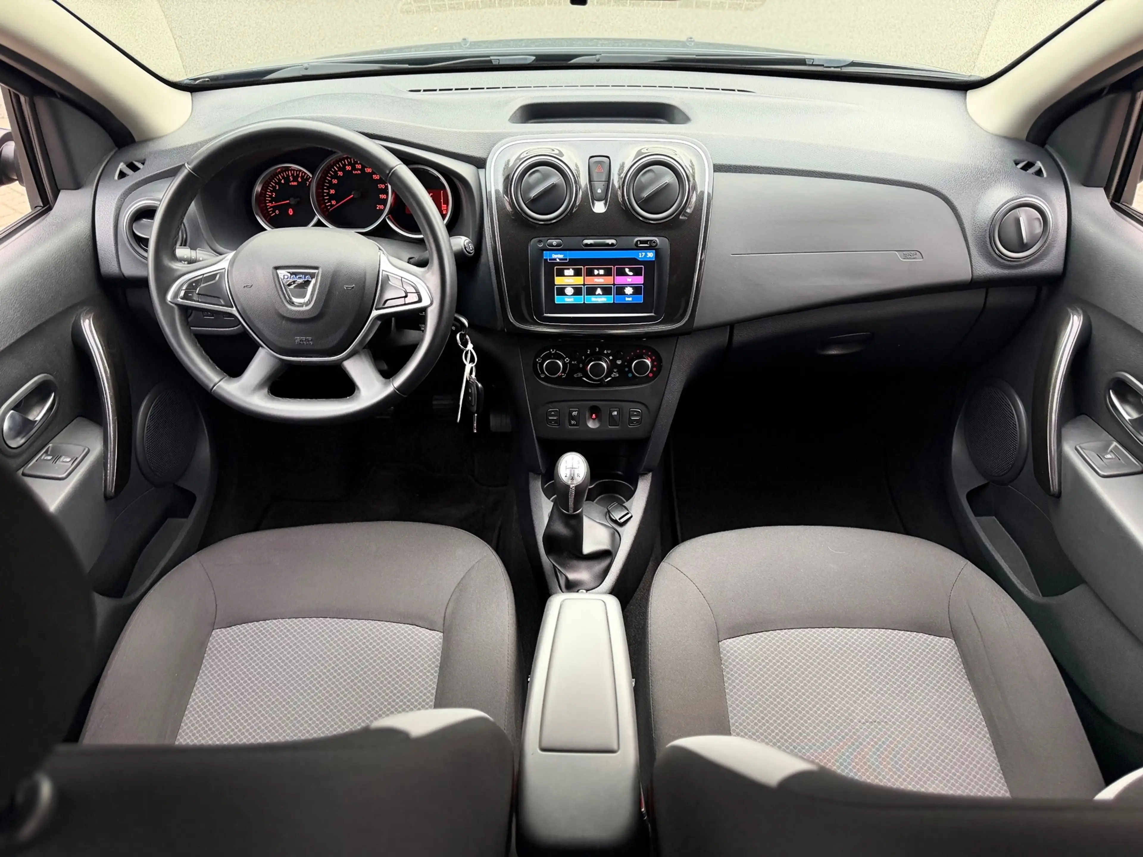 Dacia Logan MCV 1.0 TCe Bi-Fuel Comfort LPG-G3 CAMERA/PDC/NAVI — photo 9