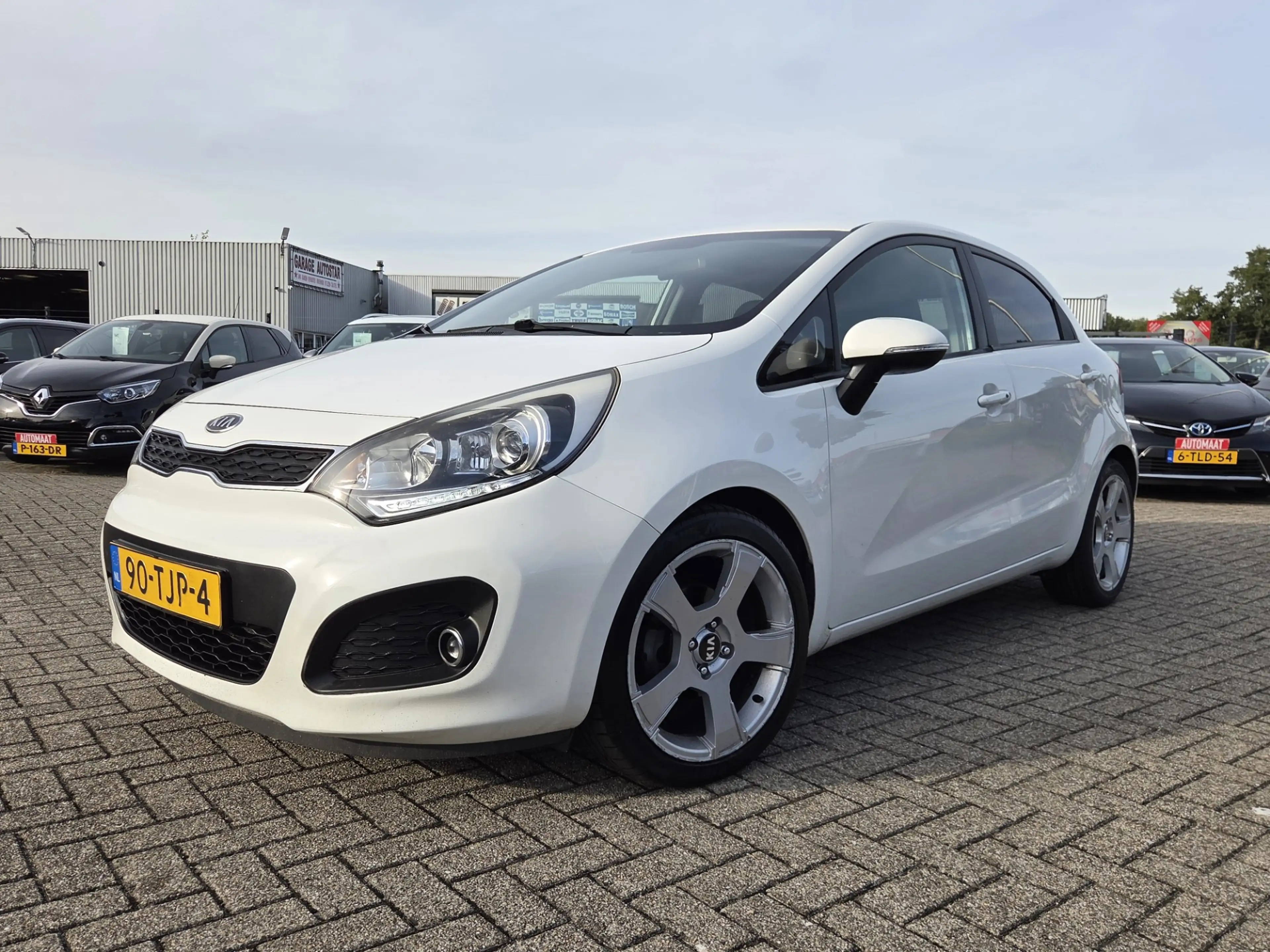 Kia Rio 1.2 CVVT Super /CRUS CONT/APPELCARPLY/TREKHAK — photo 28