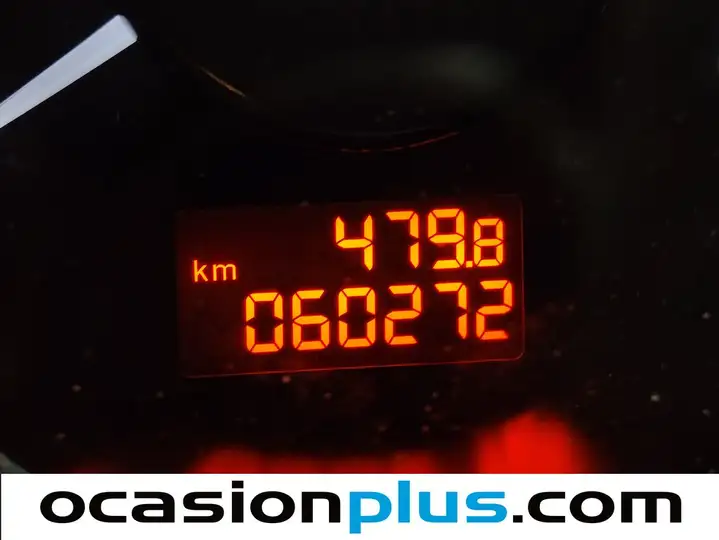 Peugeot 3008 1.6 BlueHDi Allure S&S 2016, foto 10
