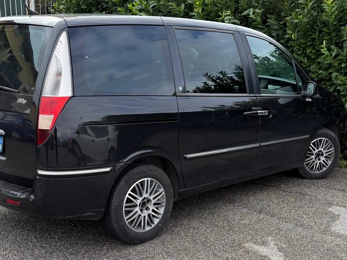 Lancia Phedra Phedra 2.2 mjt Oro Plus 170cv auto dpf Blau - 1