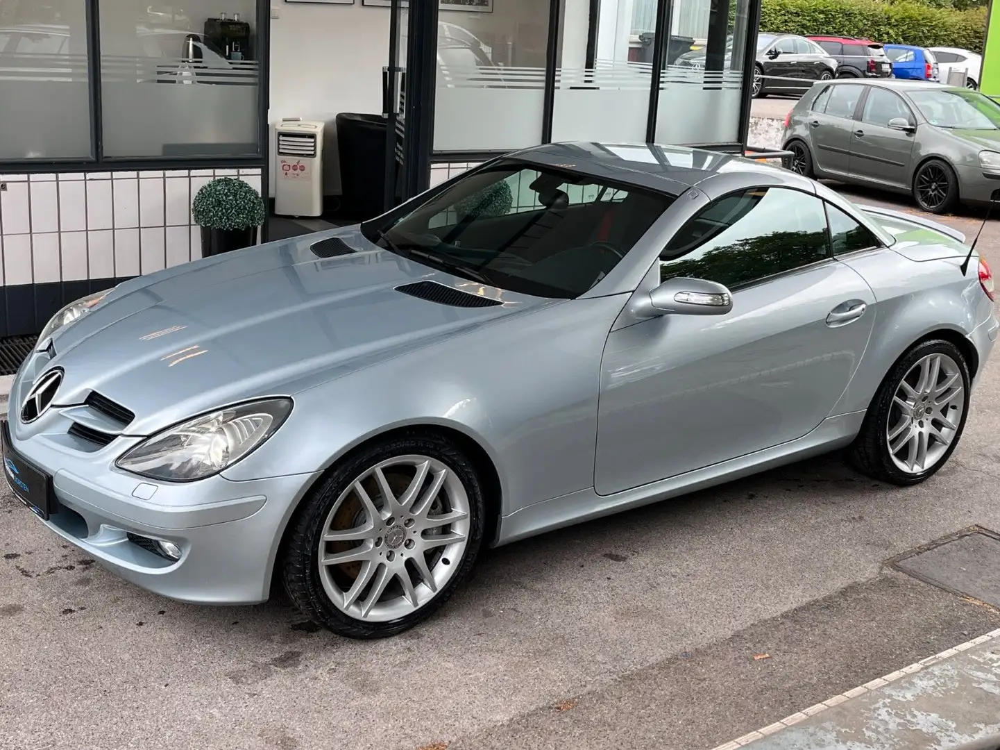 Mercedes-Benz SLK 200 Kompressor Cabrio/Roadster SPORT-PAKET Gümüş rengi - 2