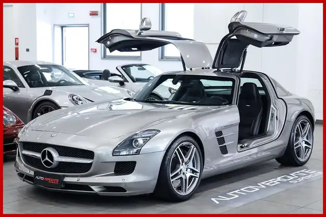 Mercedes-Benz SLS AMG Coupé
