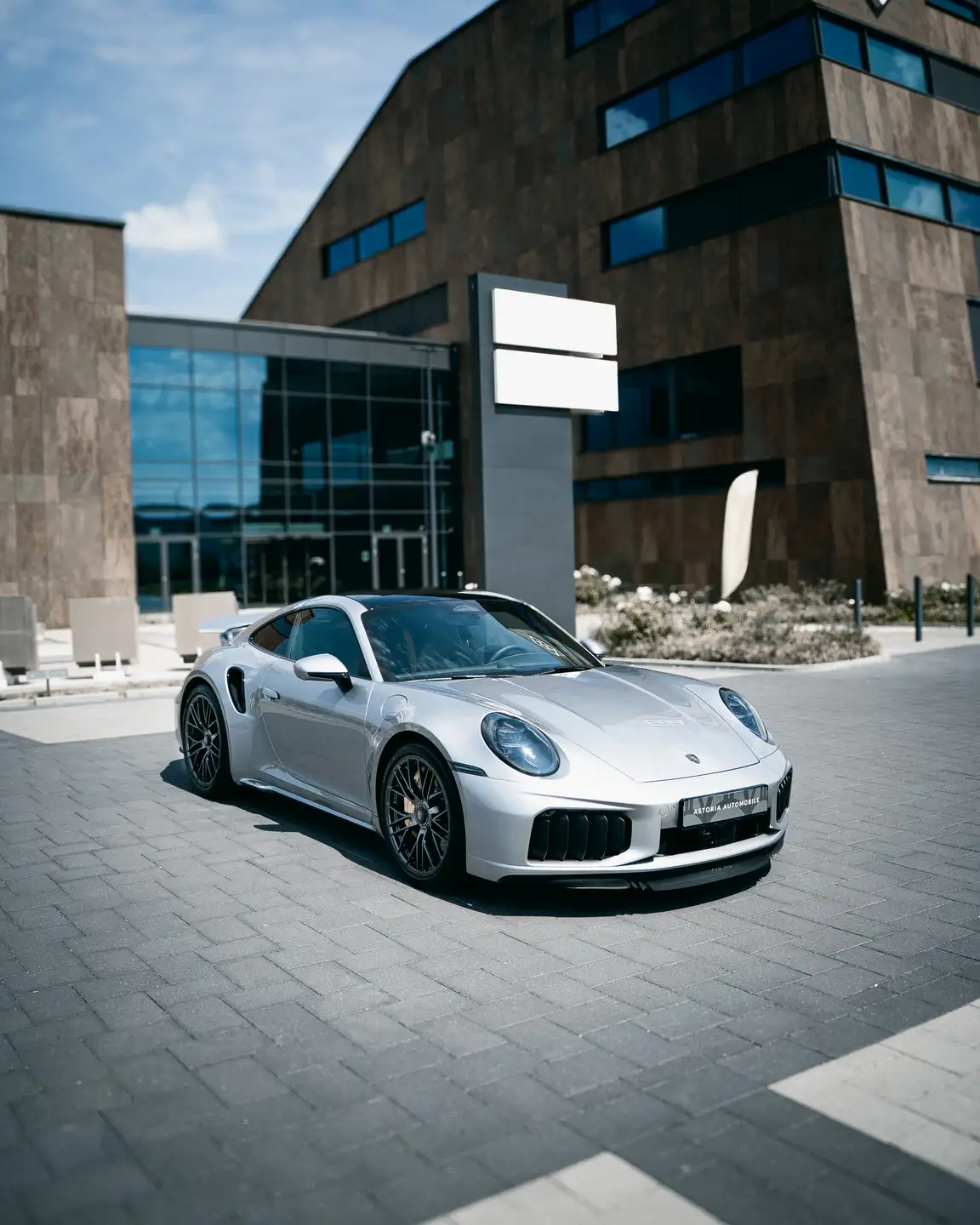 포르쉐 911 Turbo S Coupe 2026 화이트 사진 1