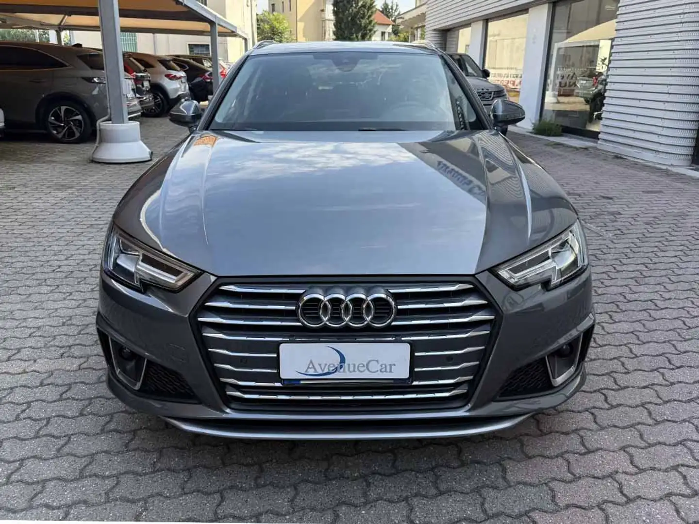 Audi A4 Avant 35 TDI S LINE SLINE CERCHI 18'' IVA ESPOSTA Grigio - 2