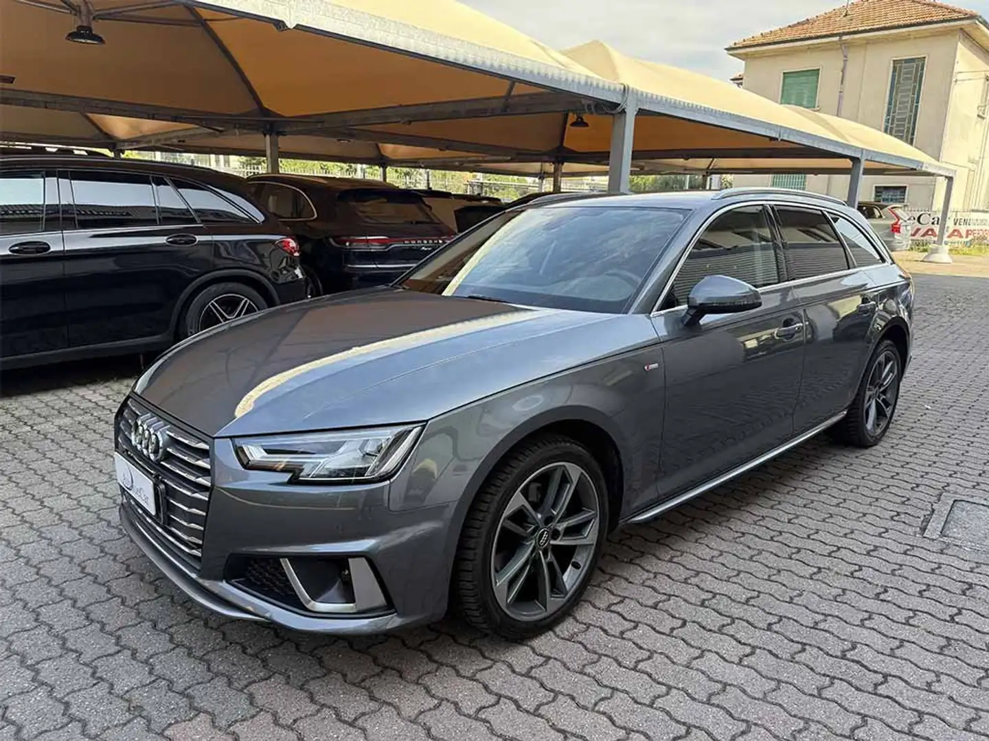 Audi A4 Avant 35 TDI S LINE SLINE CERCHI 18'' IVA ESPOSTA Grigio - 1