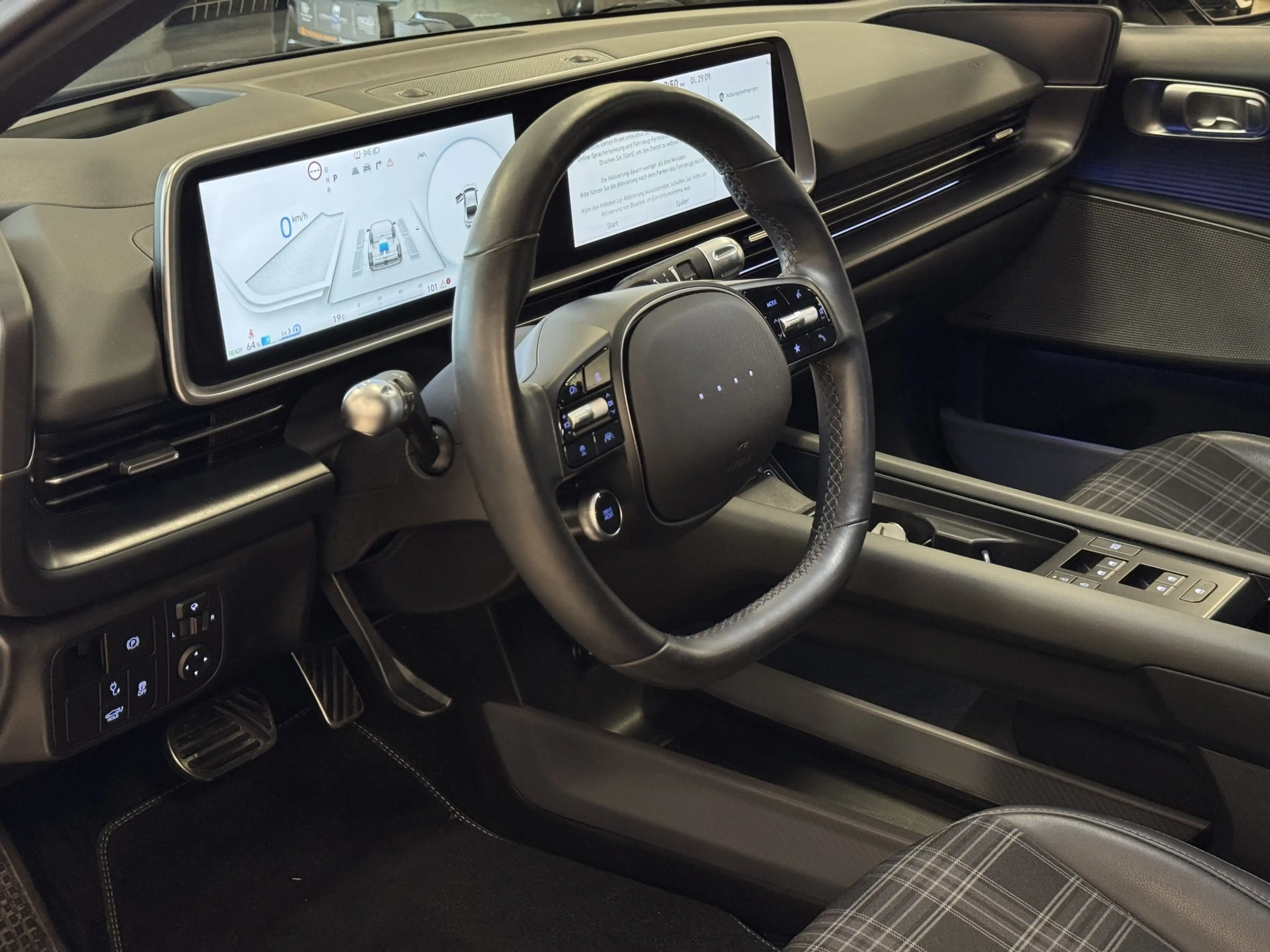 Hyundai IONIQ 6 4WD First Edition BOSE Pano ACC HUD LED — photo 11