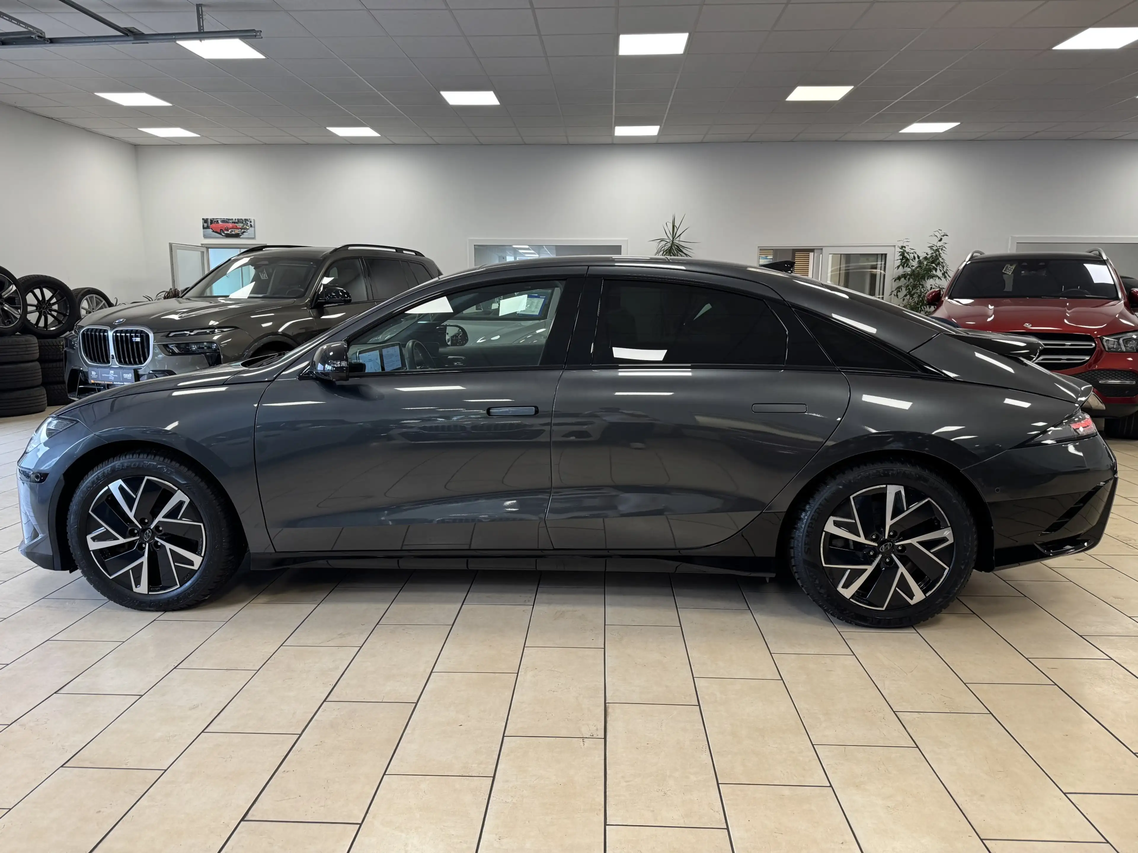 Hyundai IONIQ 6 4WD First Edition BOSE Pano ACC HUD LED — photo 9