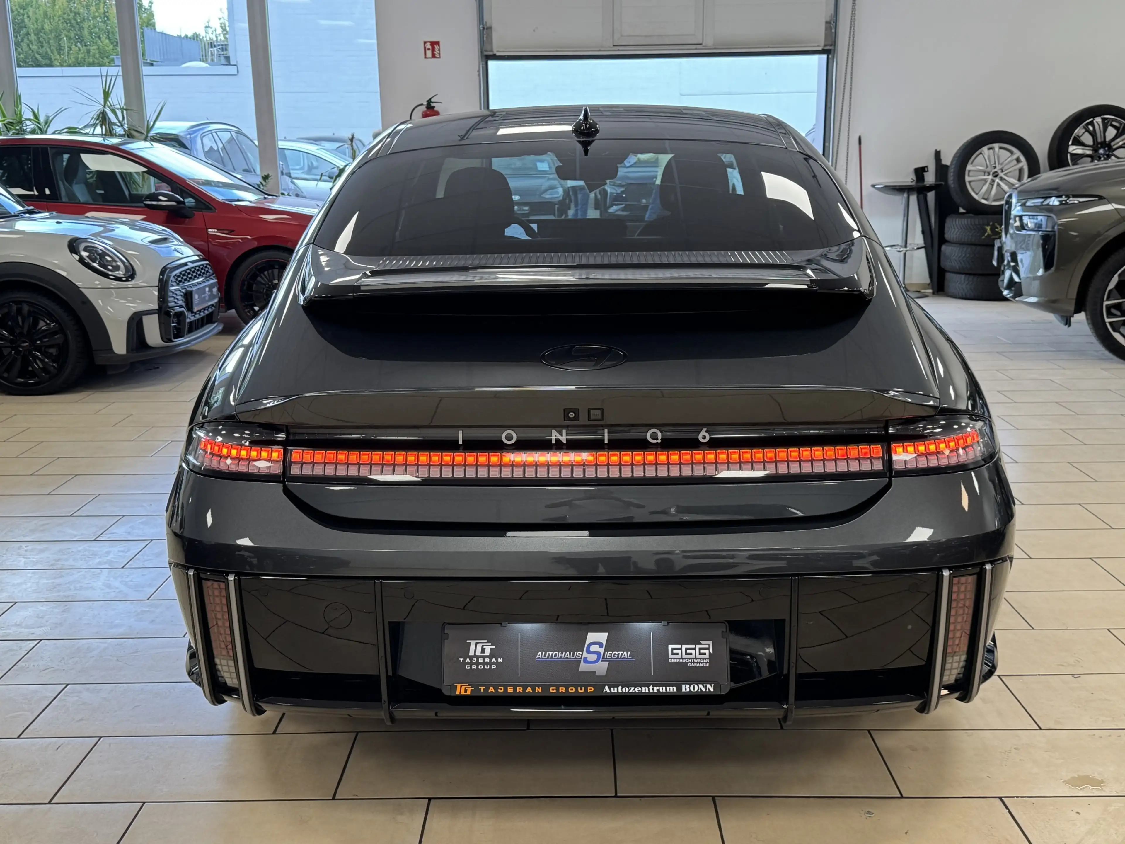 Hyundai IONIQ 6 4WD First Edition BOSE Pano ACC HUD LED — photo 6