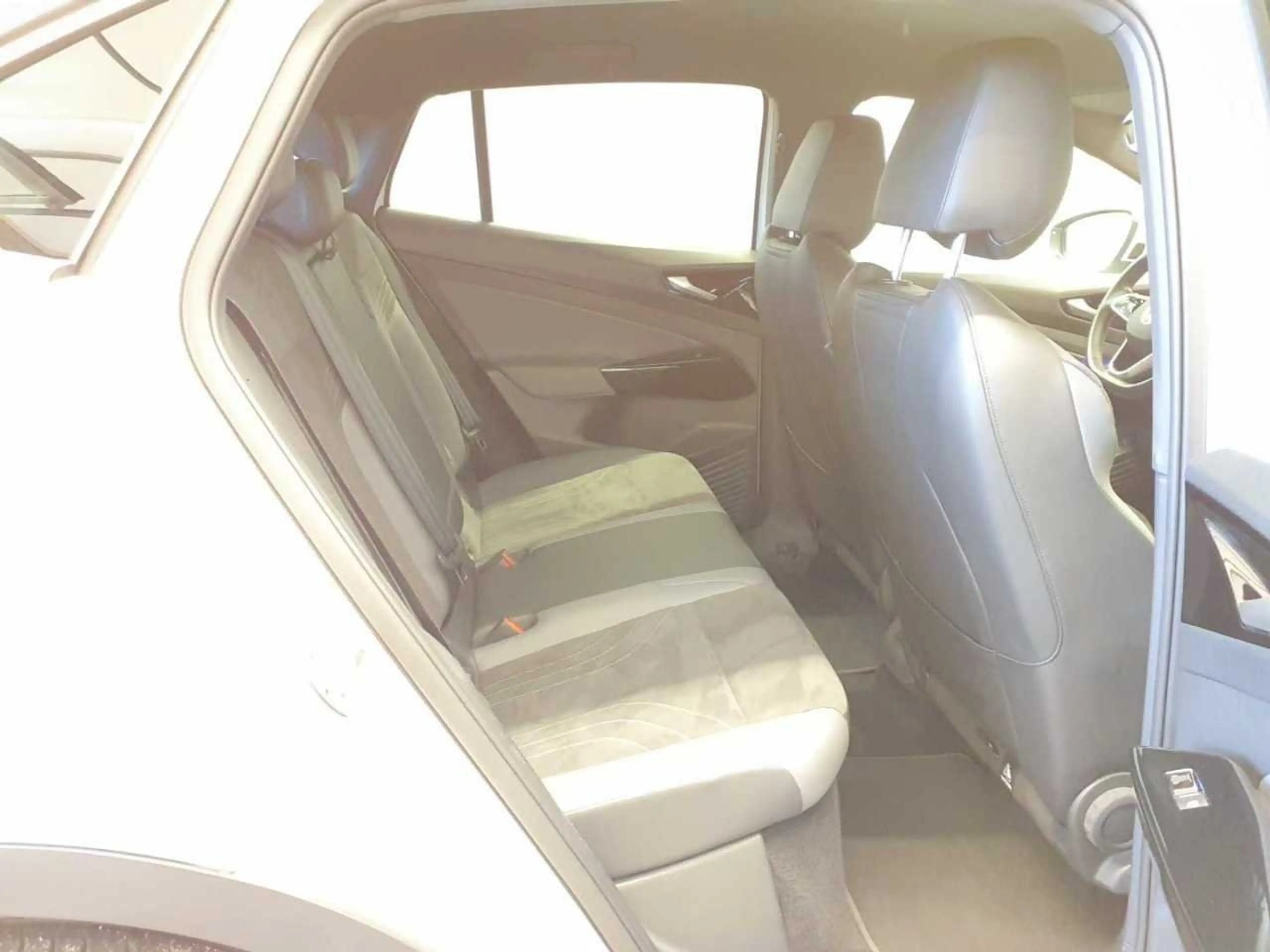 Volkswagen ID.5 Pro mit Entertainment-Paket — photo 10