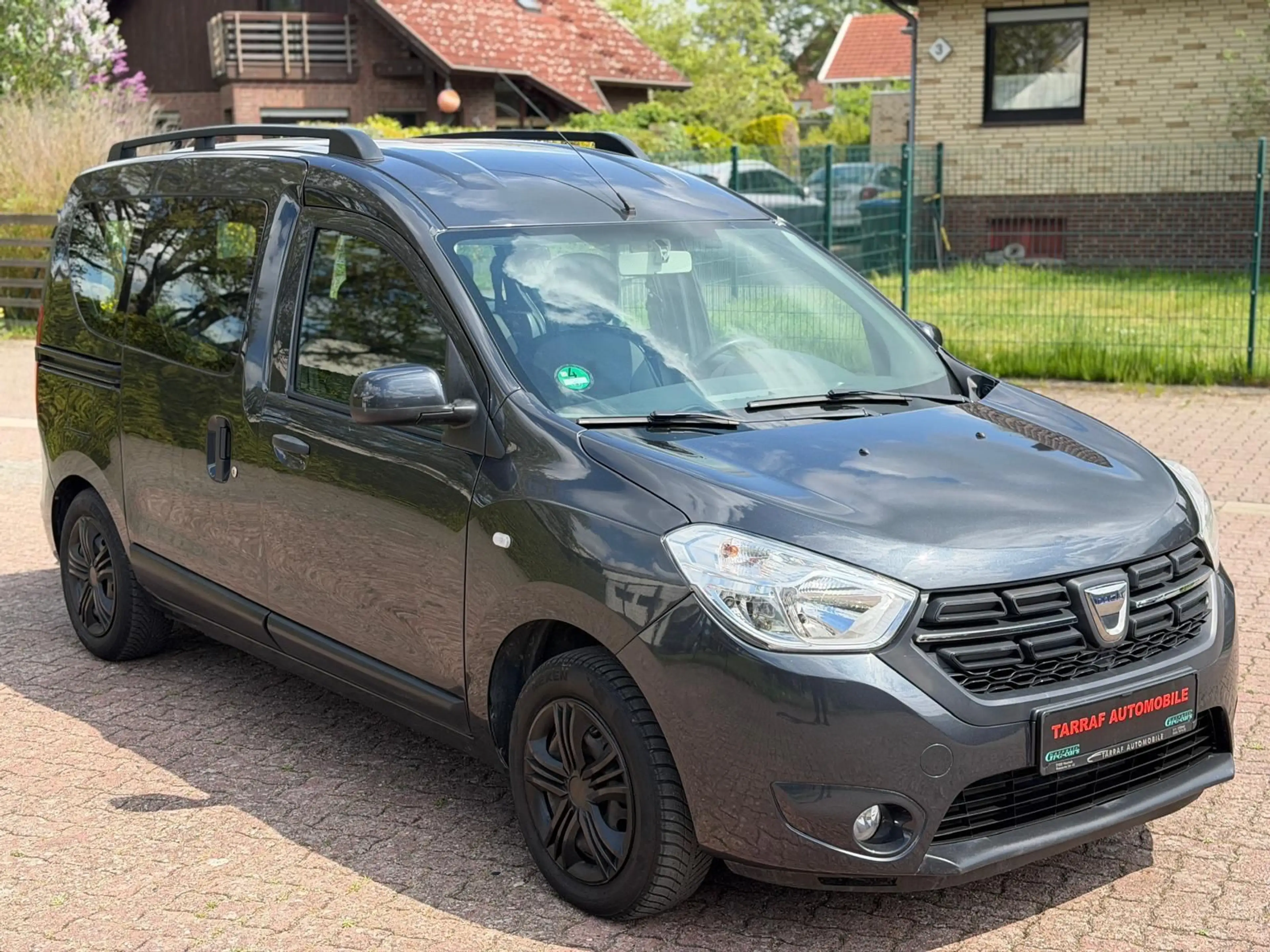 Dacia Dokker 1.6 Tüv Neu 2.Hand Start/Stopp Scheckheft — photo 3