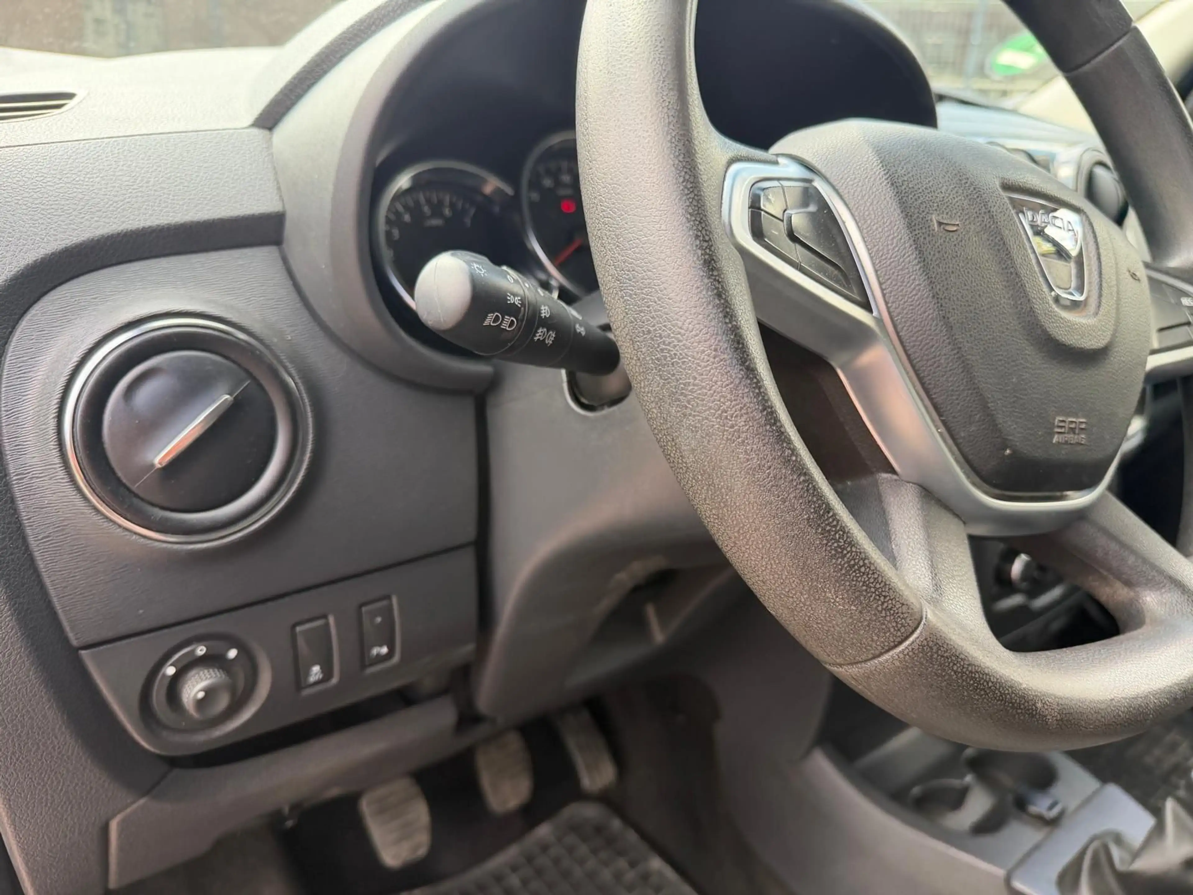 Dacia Dokker 1.6 Tüv Neu 2.Hand Start/Stopp Scheckheft — photo 12