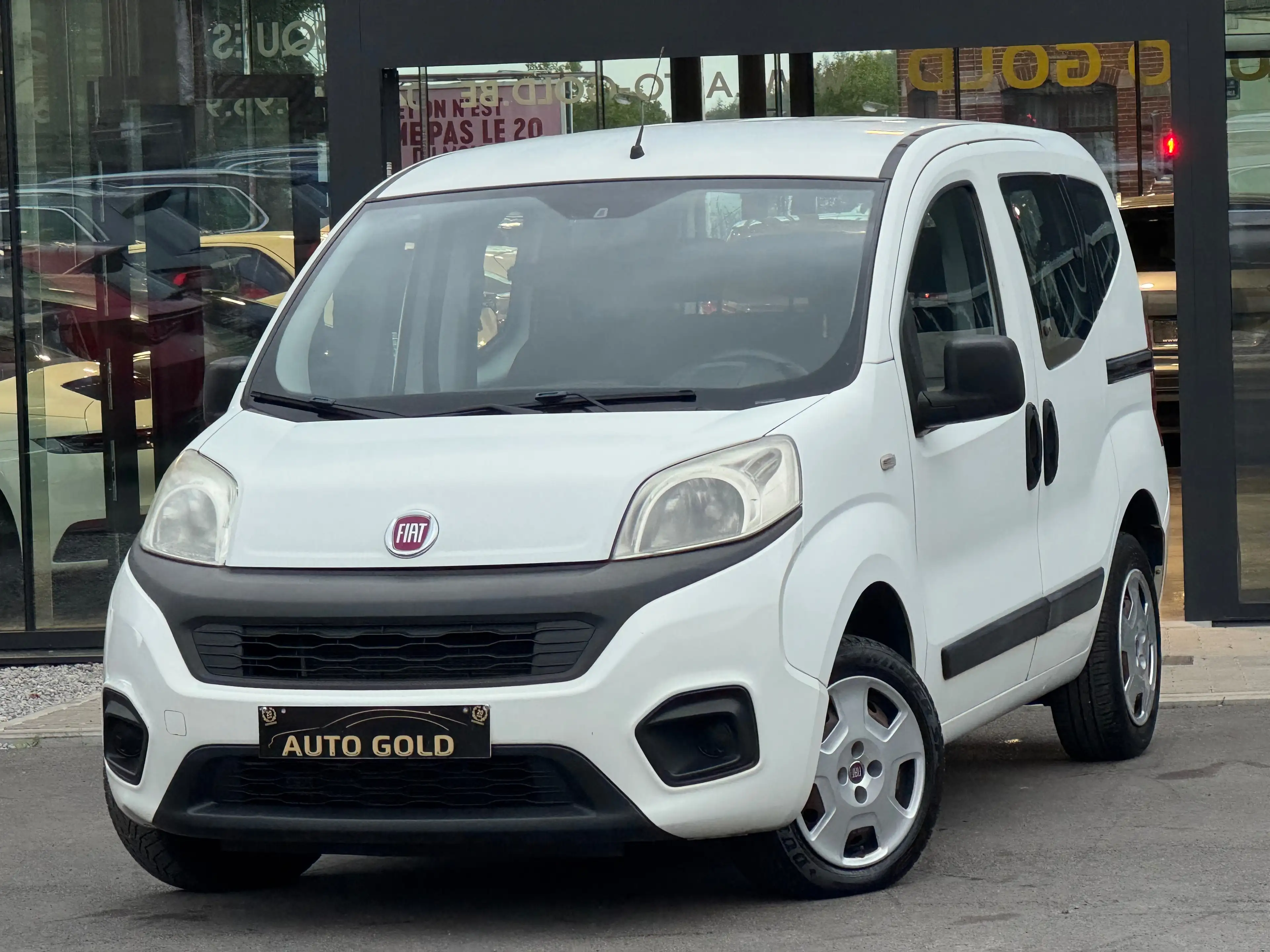 Fiat Qubo 1.4i / 5PLACES / CLIMA / EURO6B / 64.185 KM / FACELIFT