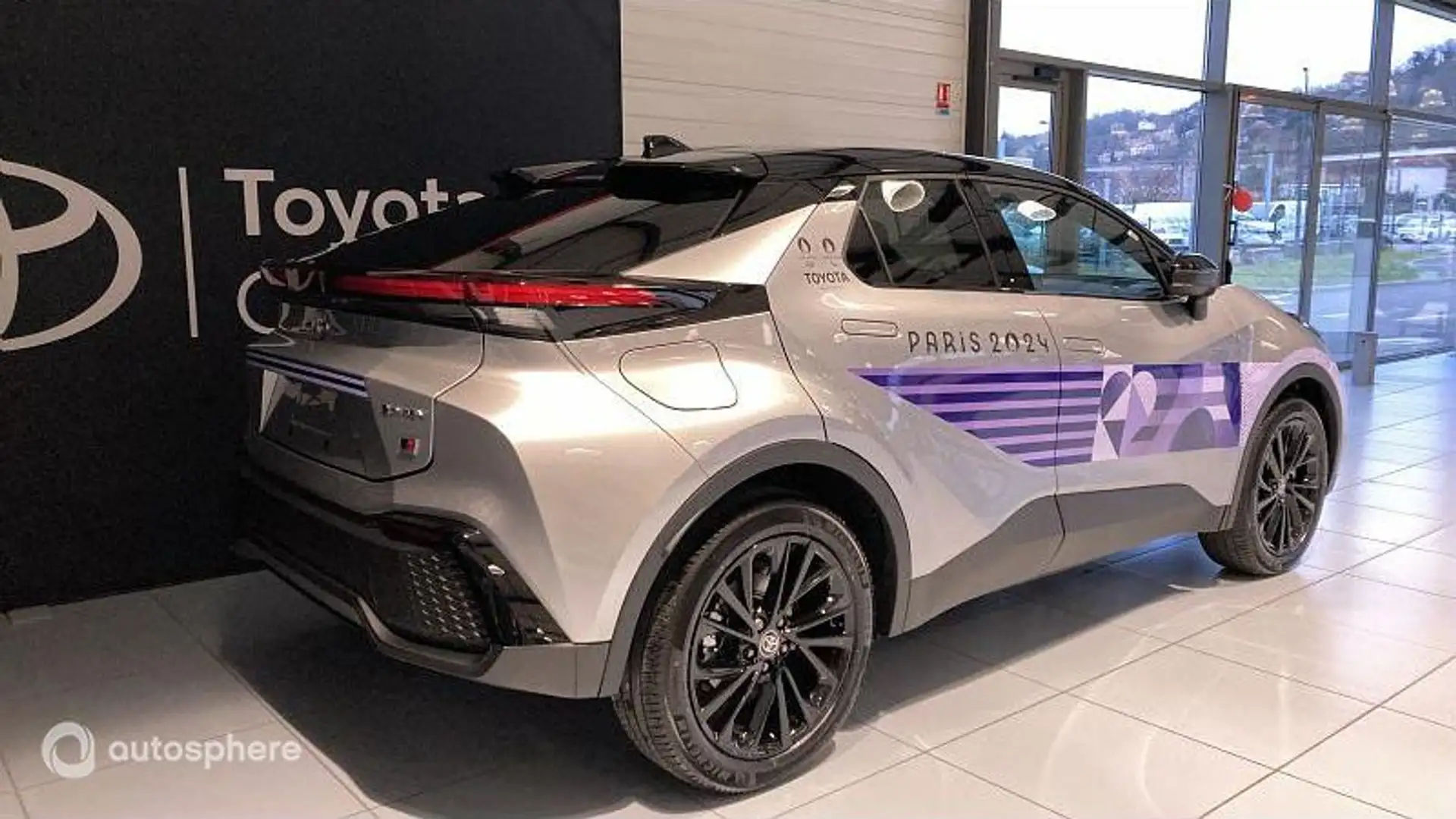 Toyota C-HR 2.0 Hybride Rechargeable 225ch GR Sport - 2