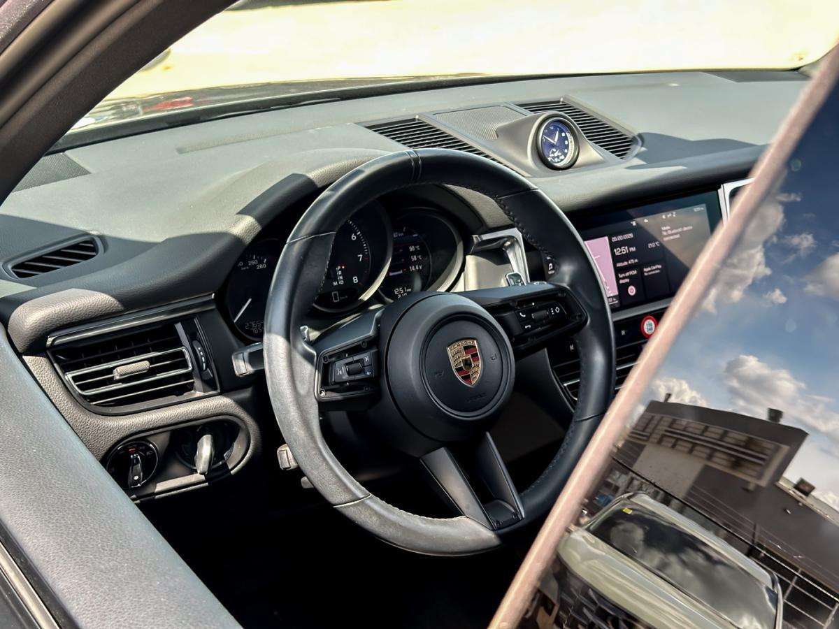 2023 Porsche Macan MACAN thumb 14