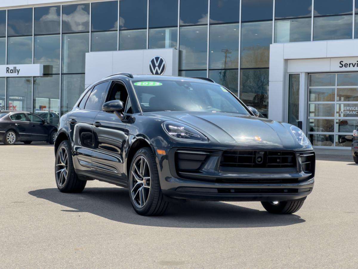 2023 Porsche Macan MACAN alt 5