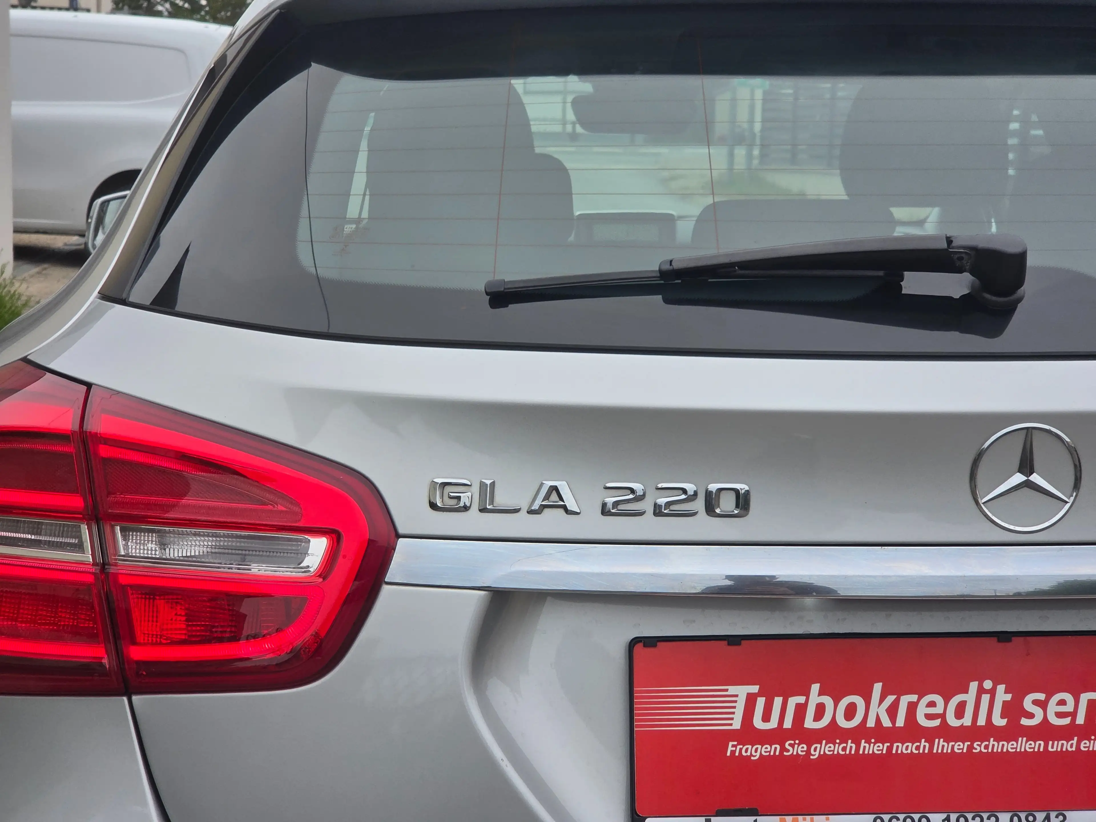 Mercedes-Benz GLA 220 CDI 4Matic Automatik — photo 14