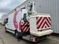 Renault Master Master 3.0 dCi L2H2 hoogwerker lift met 135000 km Wit - thumbnail 10