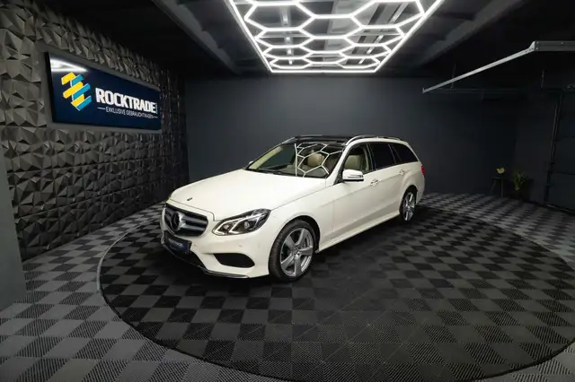 Mercedes-Benz E 500 V8 CGI AMG Avantgarde | ACC | Pano | B & O