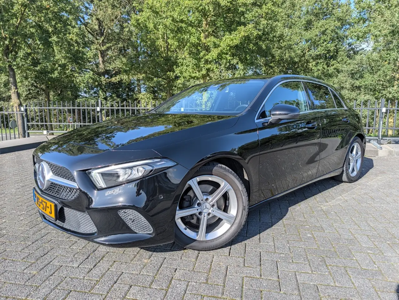 Mercedes-Benz A 200