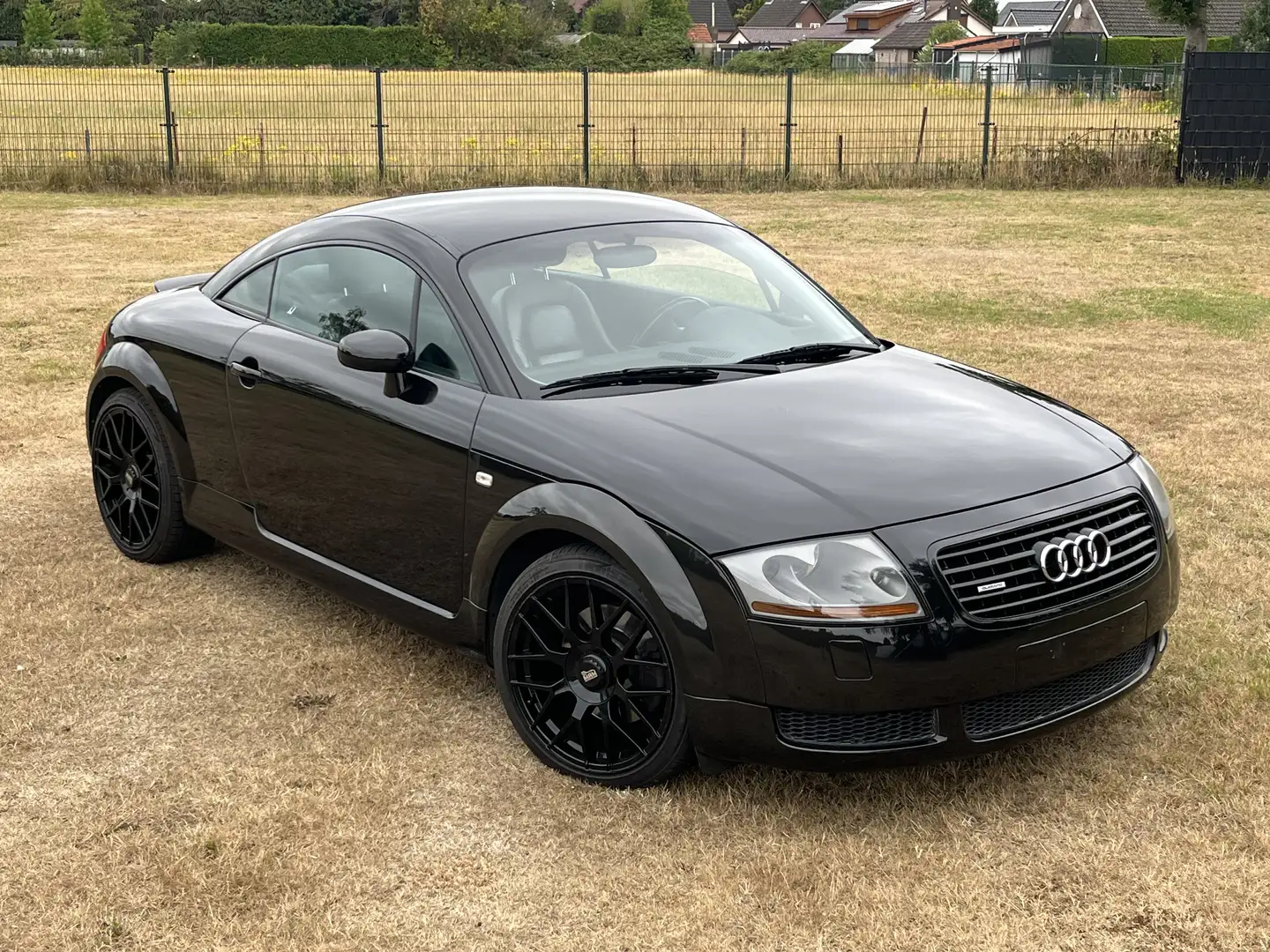 Audi TT Coupe 1.8 T quattro - 1