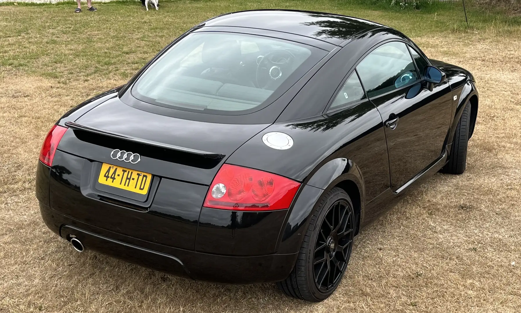 Audi TT Coupe 1.8 T quattro - 2