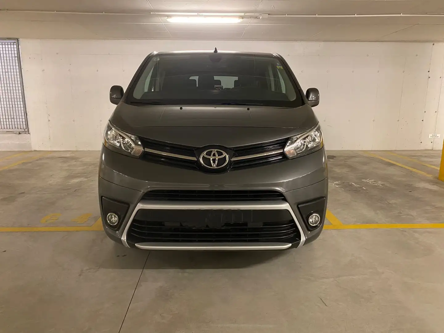 Toyota Proace VERSO LONG 2.0D Gri - 1