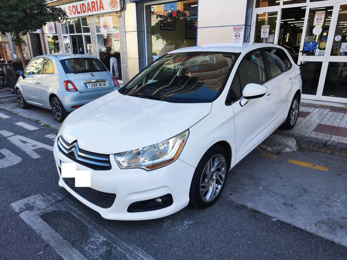Citroen C4 1.6e-HDi Collection 110 Blanc - 2