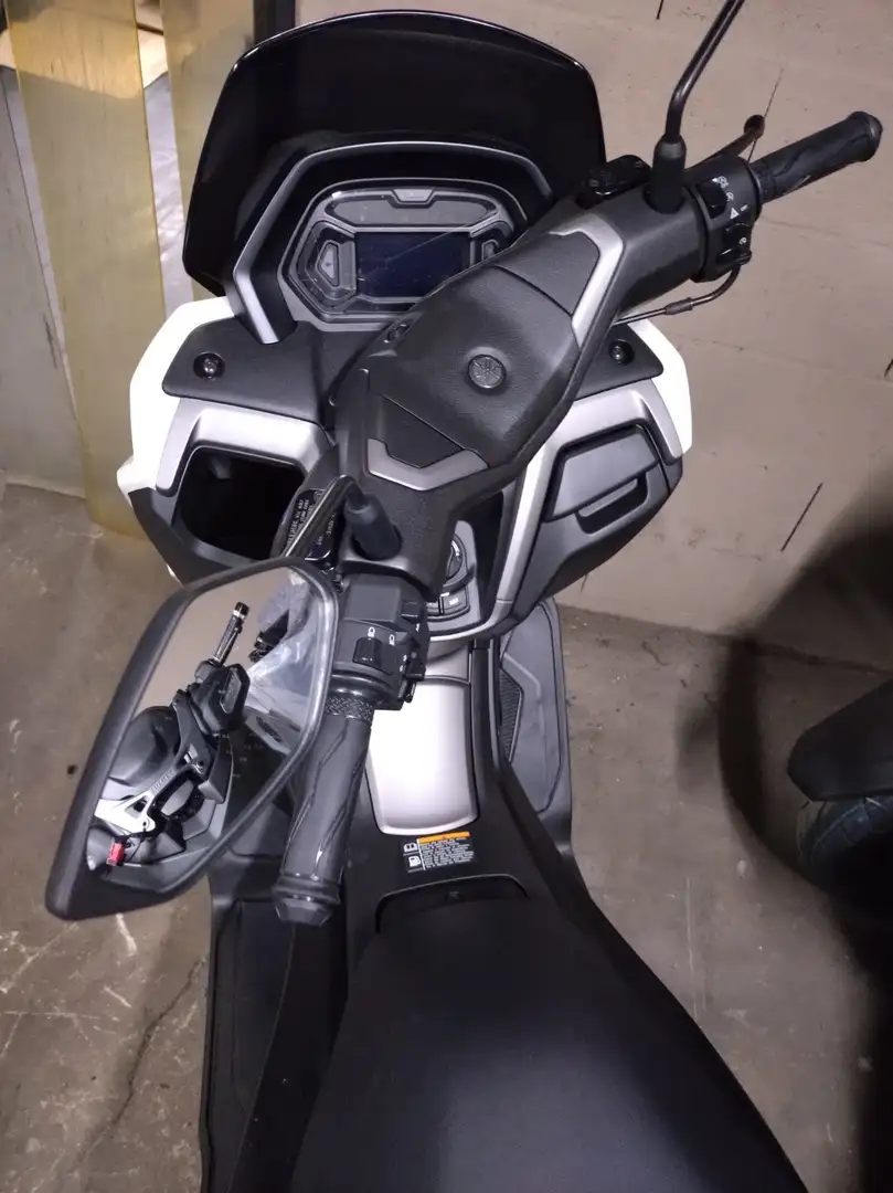 Yamaha NMAX Blanc - 2