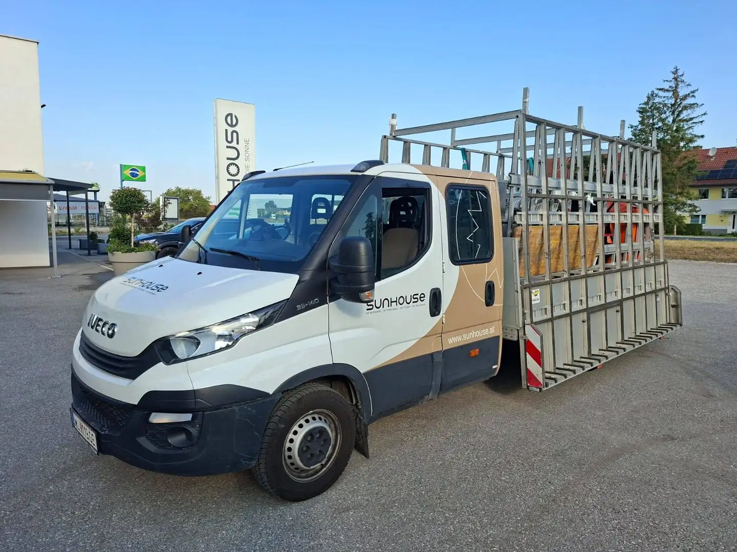 Iveco Daily Daily 35 S 14 V/P 3000L 2,3 HPT Weiß - 1