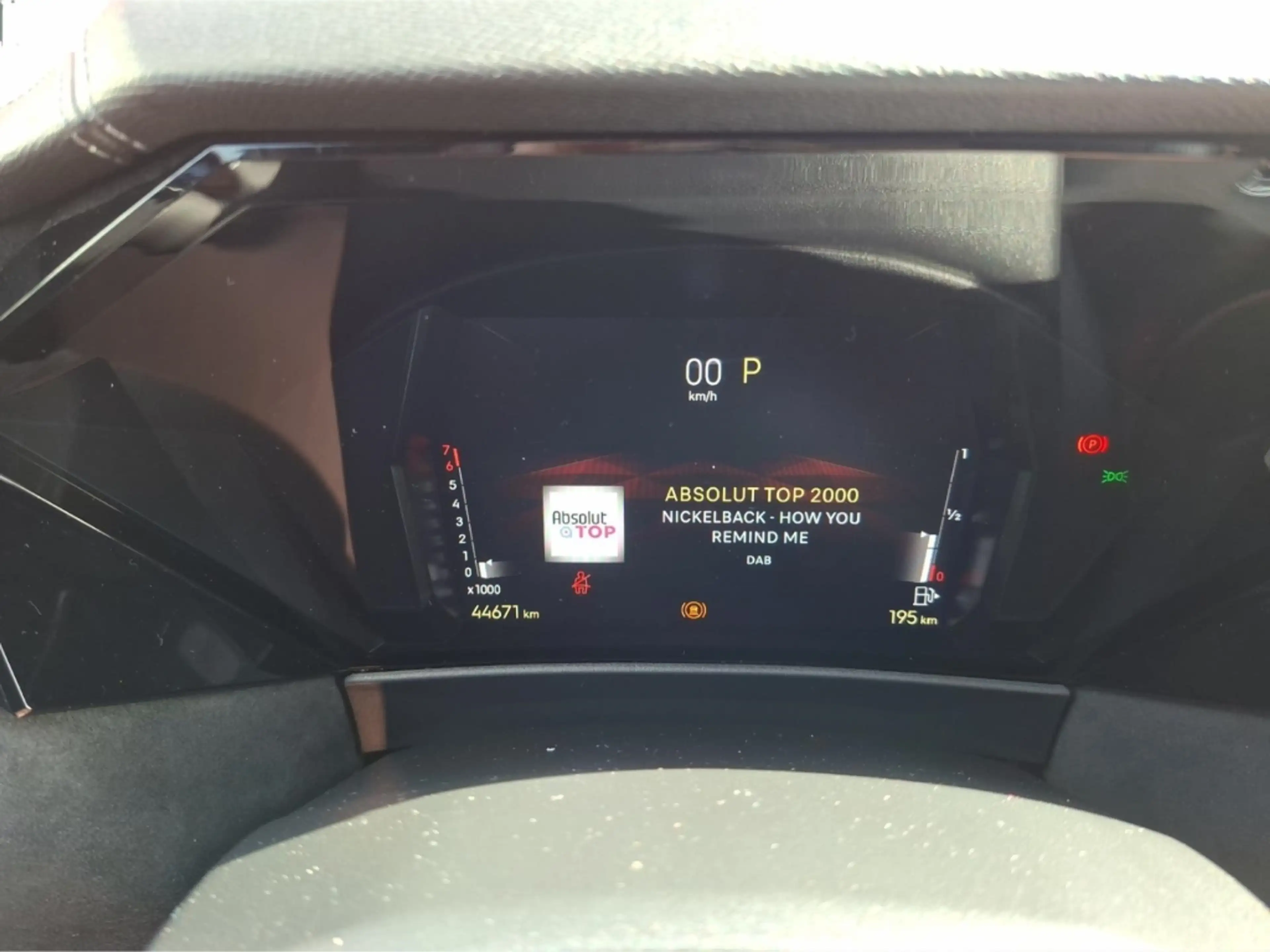 DS Automobiles DS 4 Performance Line + PT130 EAT8 °LED°Kamera° — photo 10
