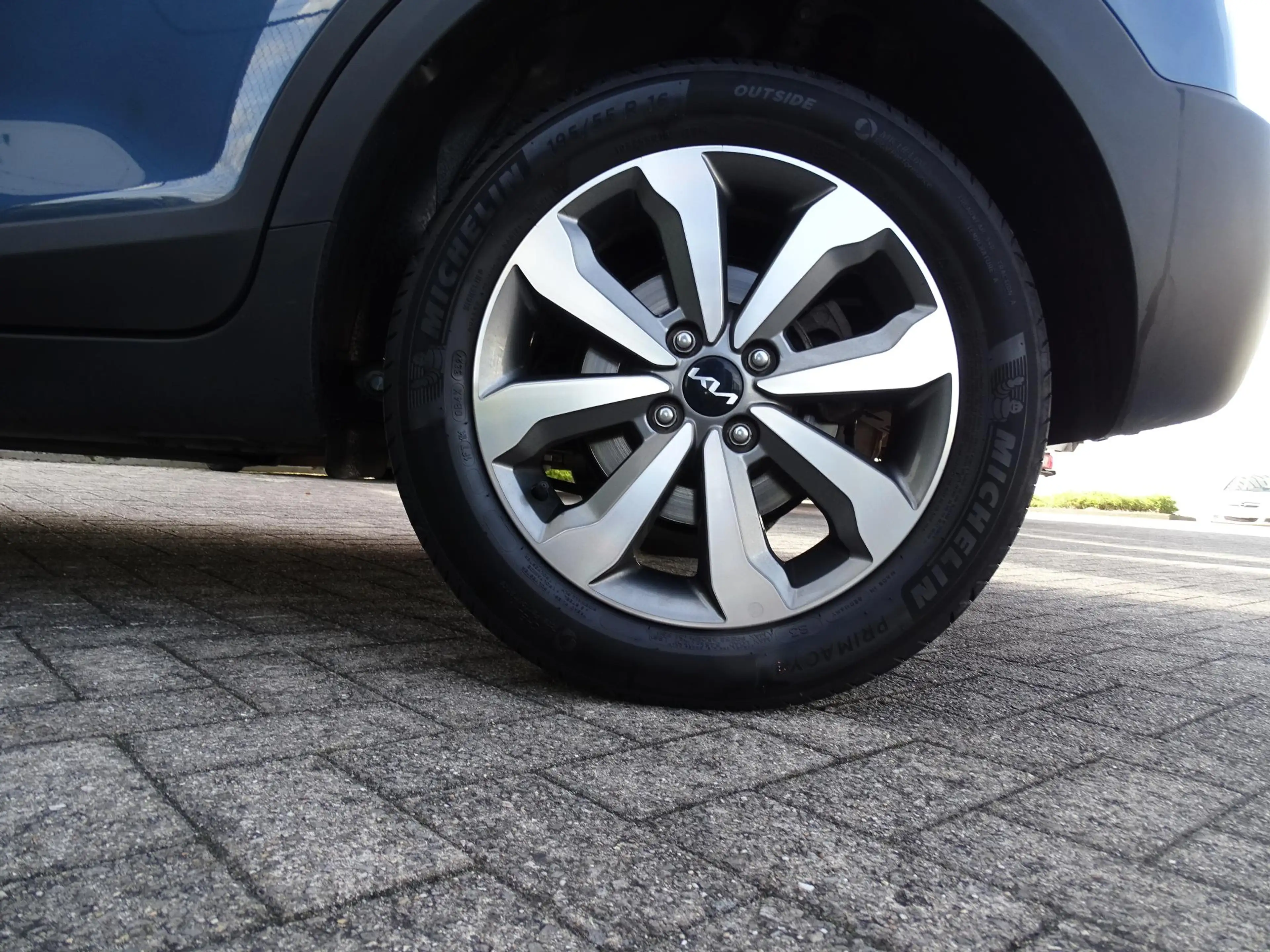 Kia Stonic 1.0 T 100 Style Edition DCT — photo 11