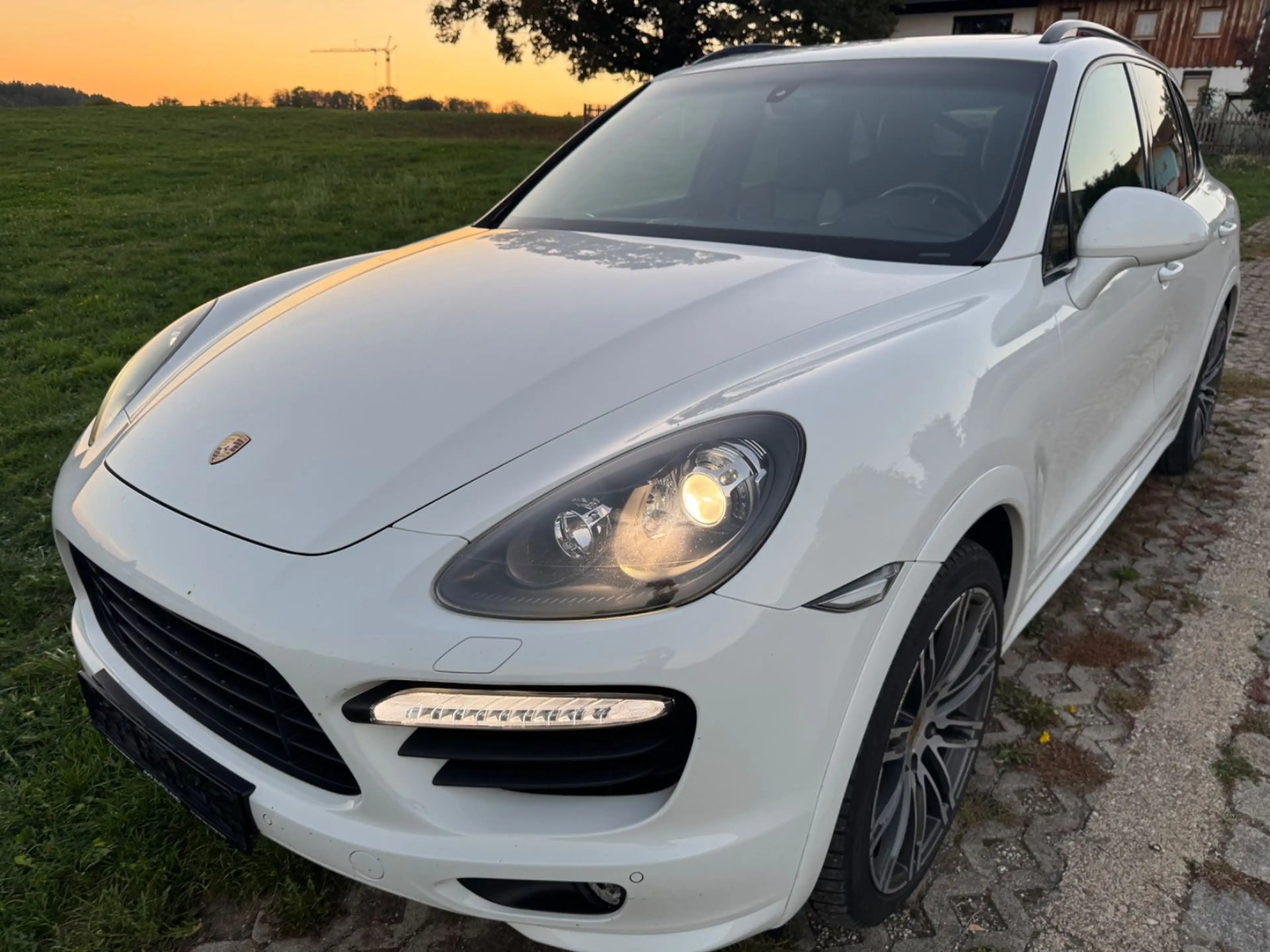 Porsche Cayenne *GTS*21ZOLL*PCM*SEHR GEPFLEGT* — photo 6
