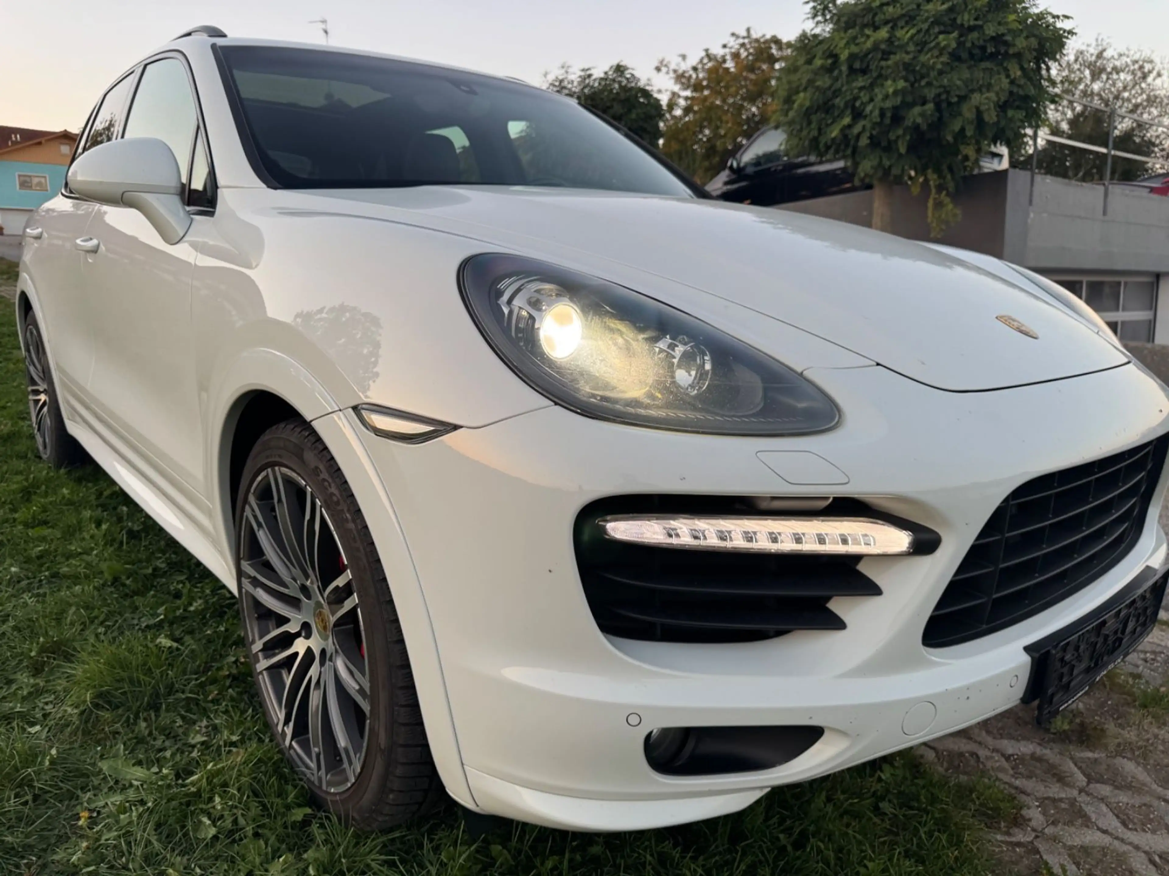 Porsche Cayenne *GTS*21ZOLL*PCM*SEHR GEPFLEGT* — photo 4