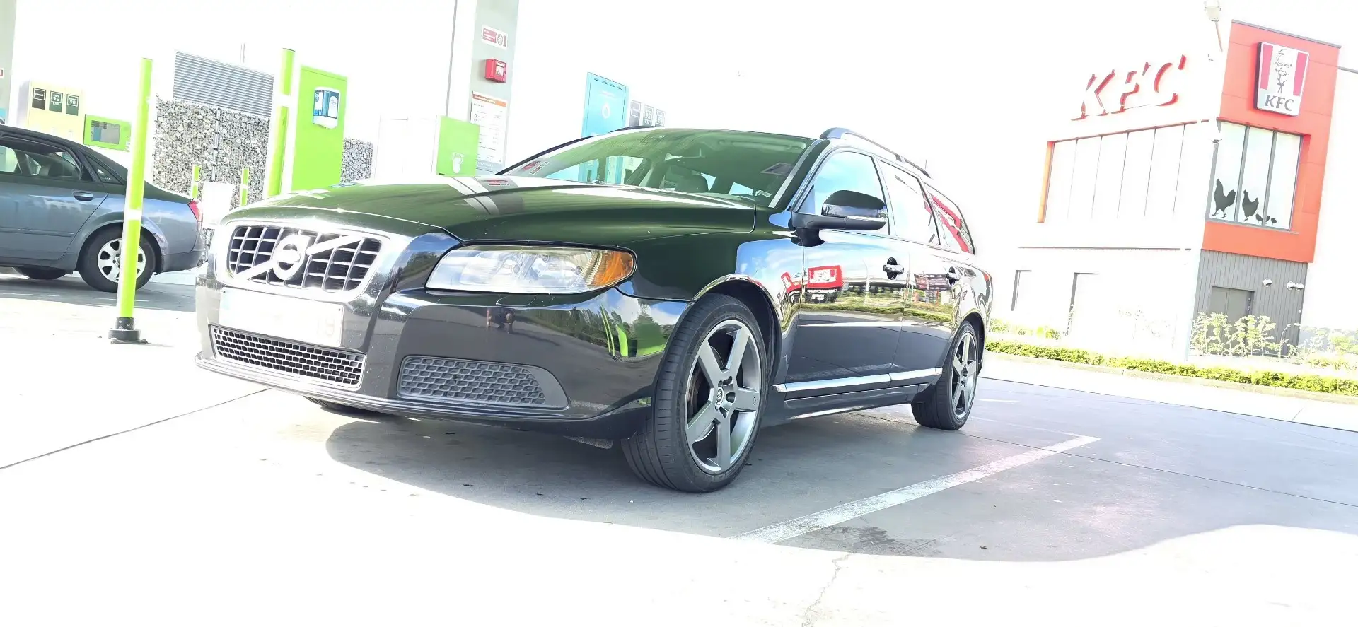 Volvo V70 T5 Bi-fuel 280 pk - 1