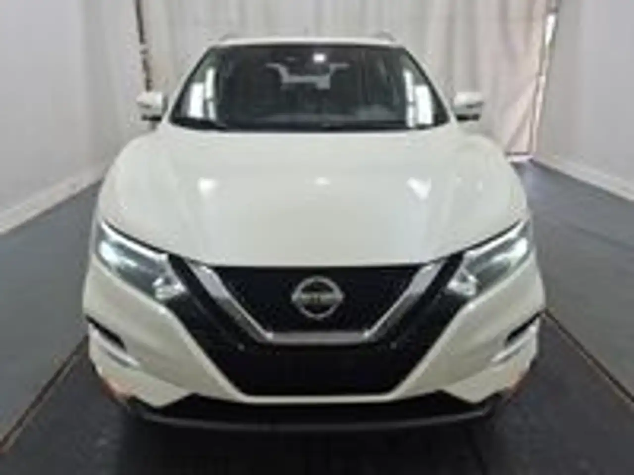 Nissan Qashqai photo Nissan Qashqai