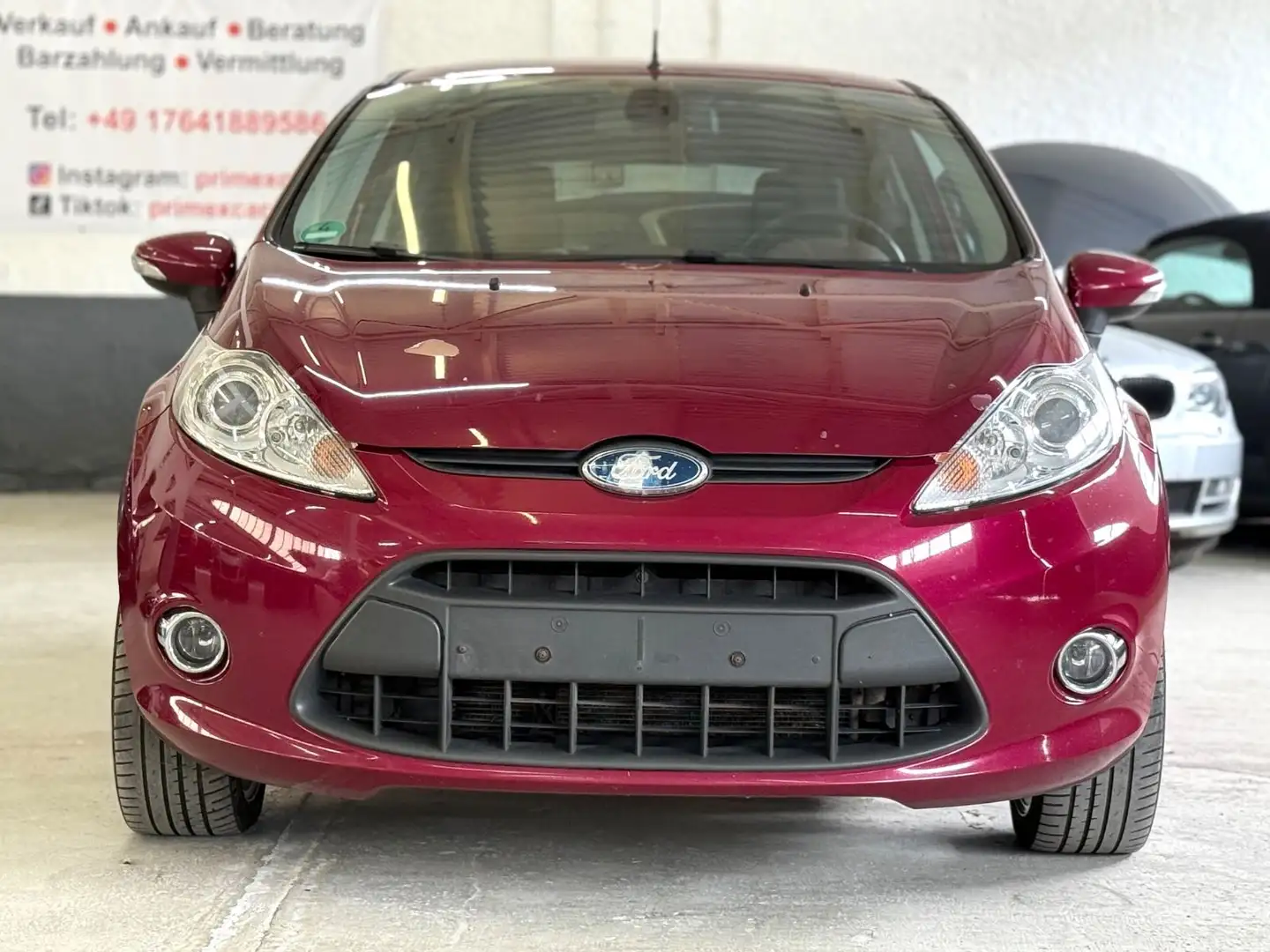 Ford Fiesta Titanium*TÜV*8FACH*EURO5* - 2