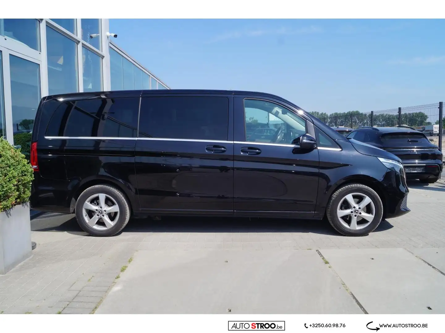 Mercedes-Benz V 220 L2 lang AUT. AVANTGARDE | Carplay | PANO | OMBOUW Noir - 2