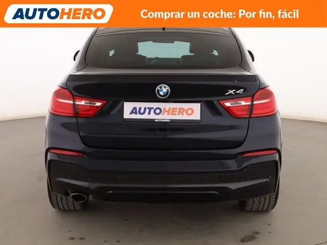 BMW X4 view 5
