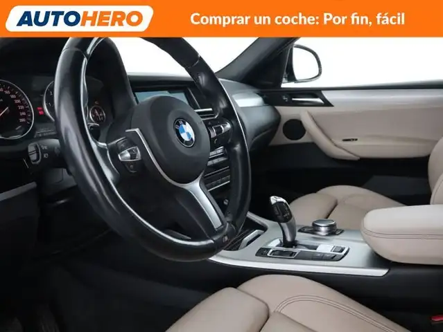 BMW X4 view 12