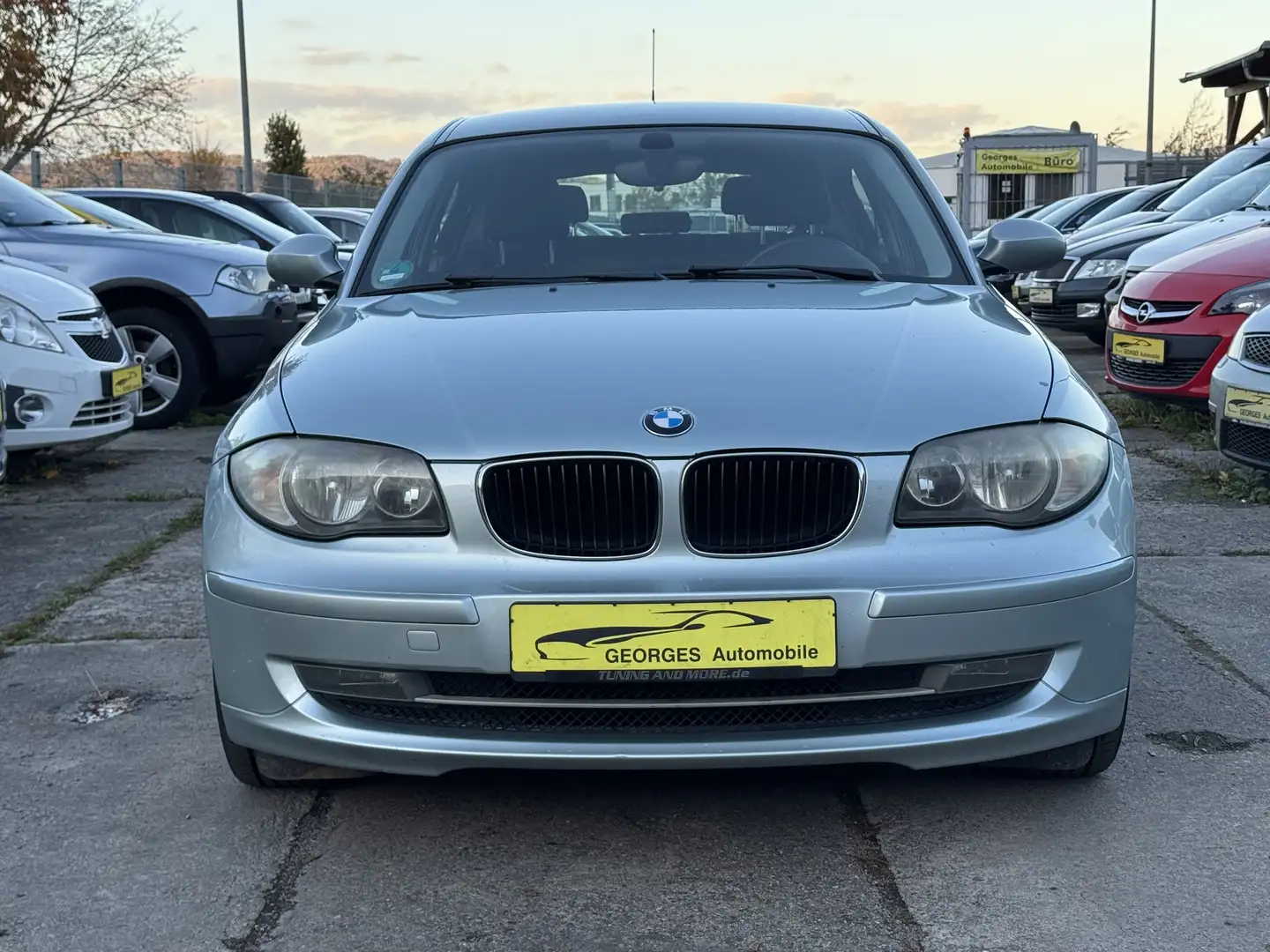 BMW 116 1er (5-Türer) 116i Grün - 2