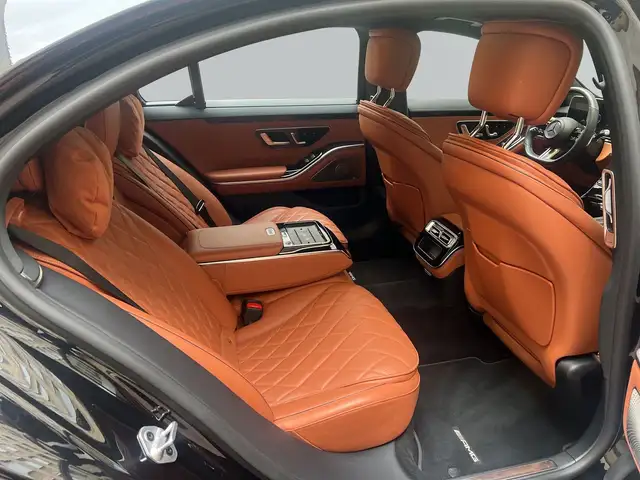 Mercedes-Benz S 500 view 11