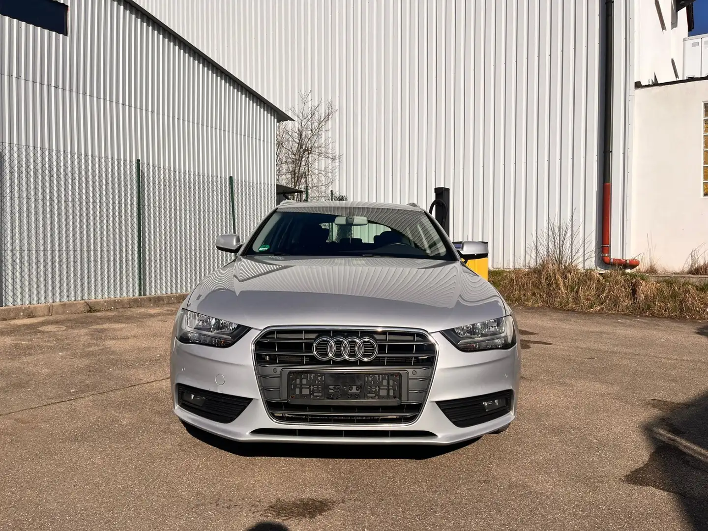 Audi A4 Ambiente*Sitzheizung*Scheckheftgepflegt* Grey - 2