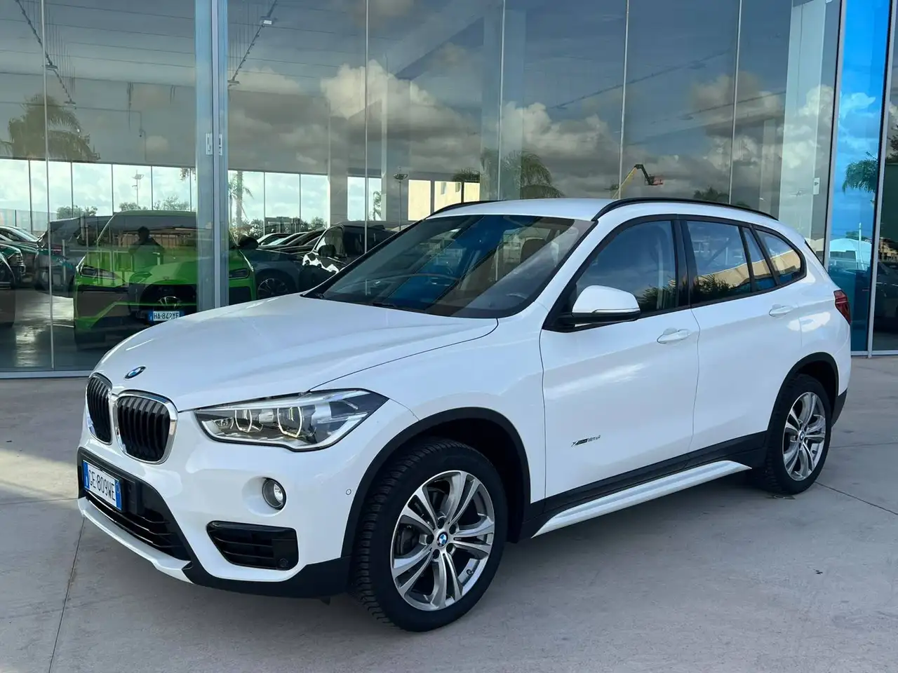 BMW X1
