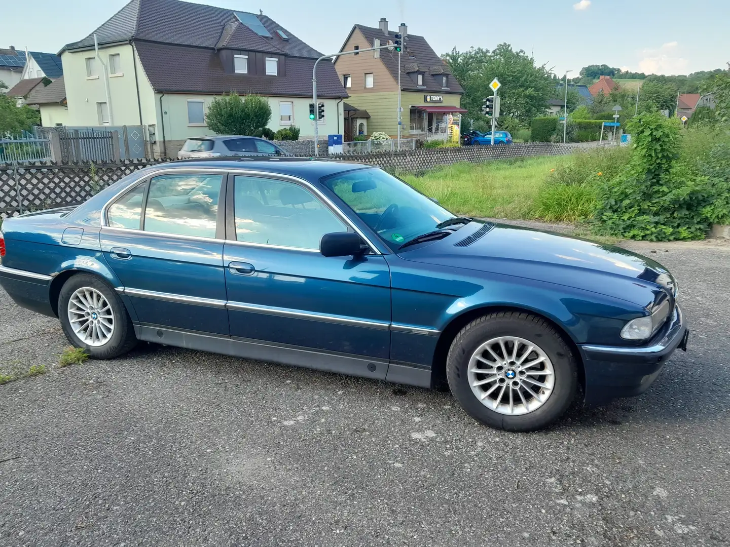 BMW 728 728i Blau - 2