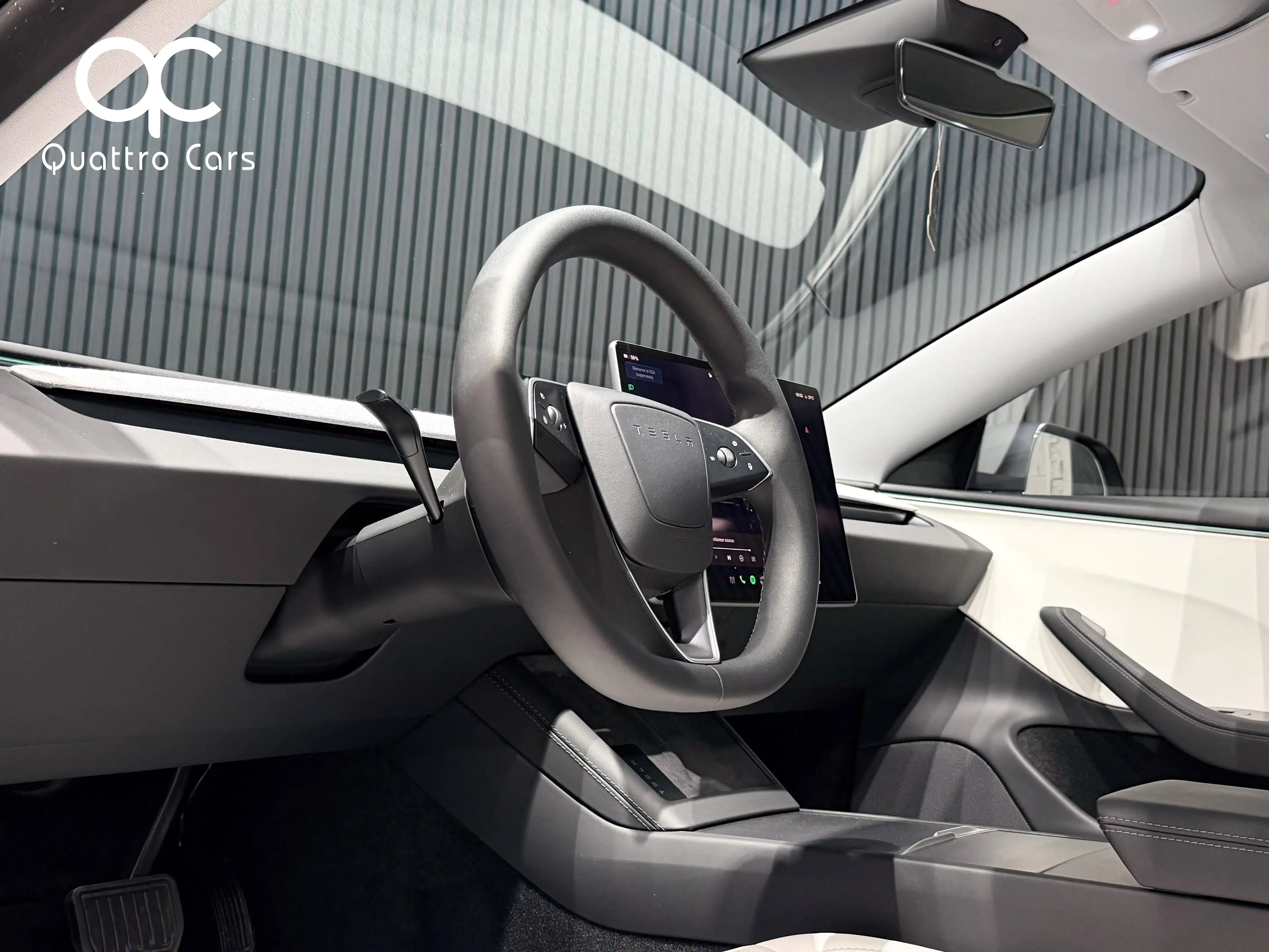 Tesla Model 3 Premium propulsion / Cuir blanc / 1ere Main / Tvac — photo 10