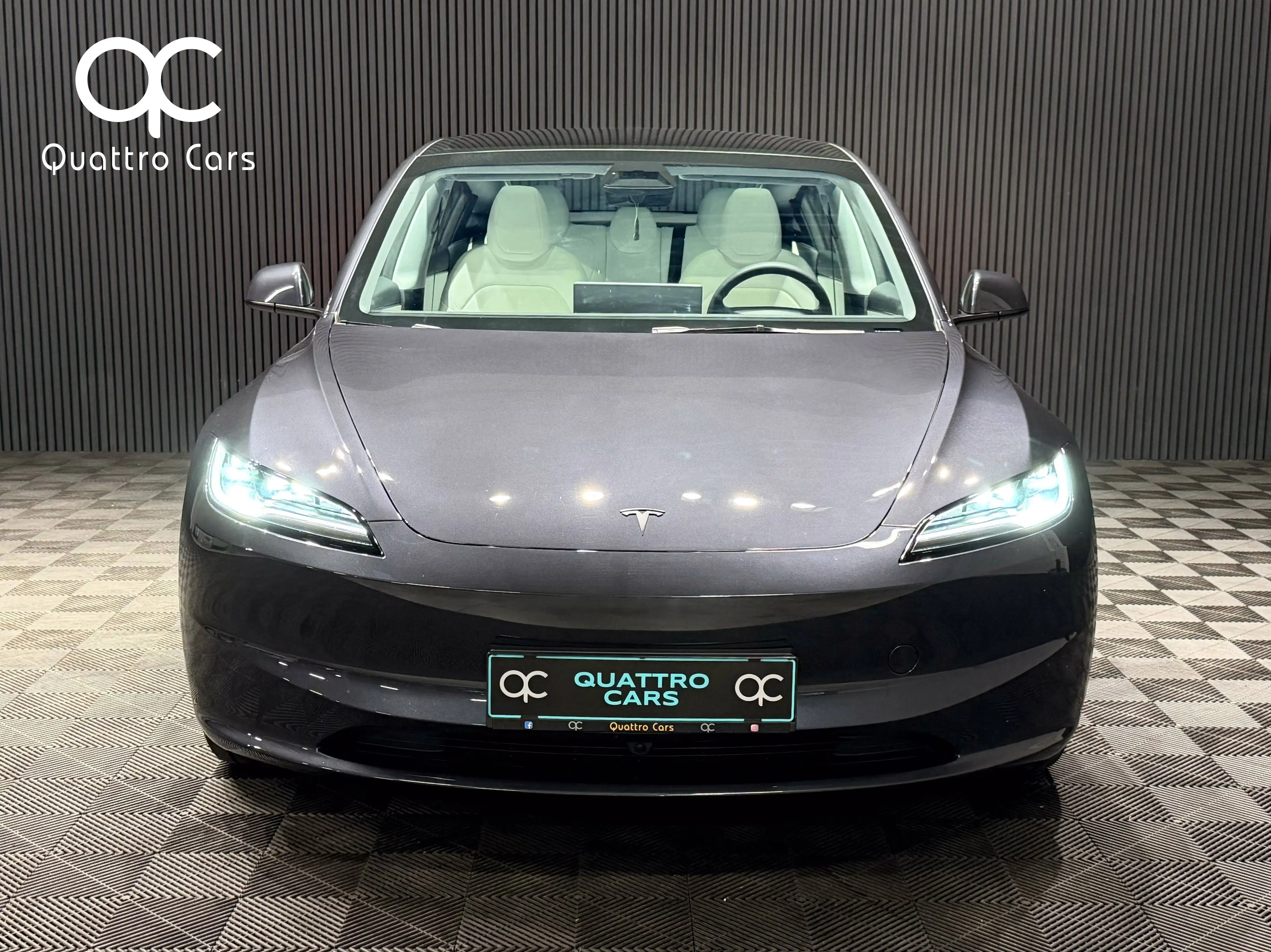 Tesla Model 3 Premium propulsion / Cuir blanc / 1ere Main / Tvac — photo 3