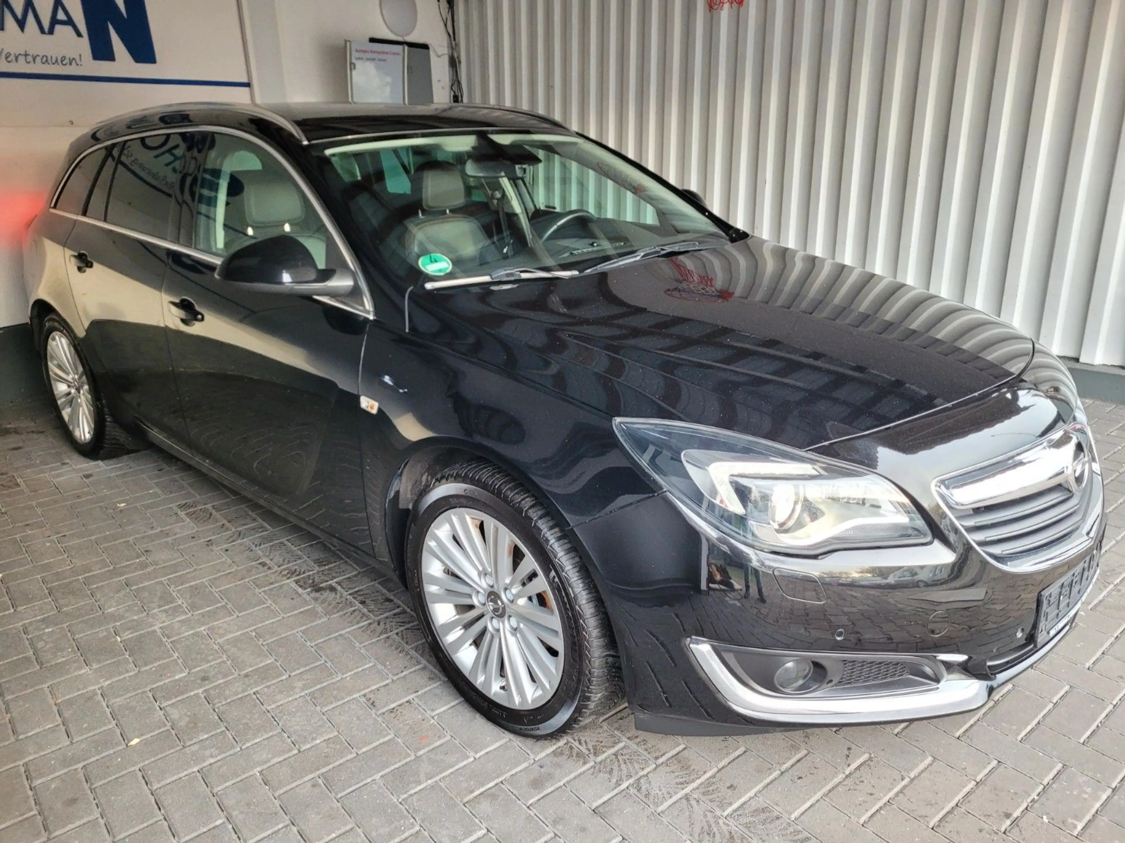 Opel Insignia Sports Tourer Innovation/LEDER/XENON/ — photo 3