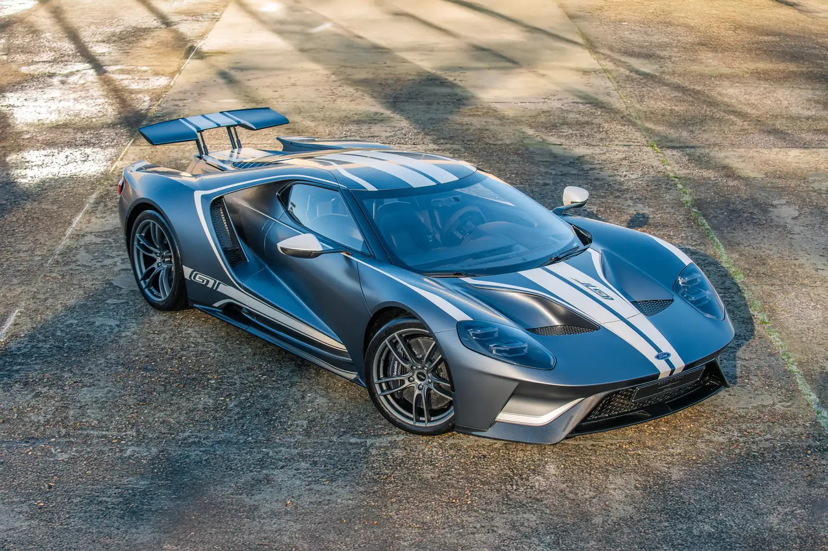 Ford GT Gri - 1