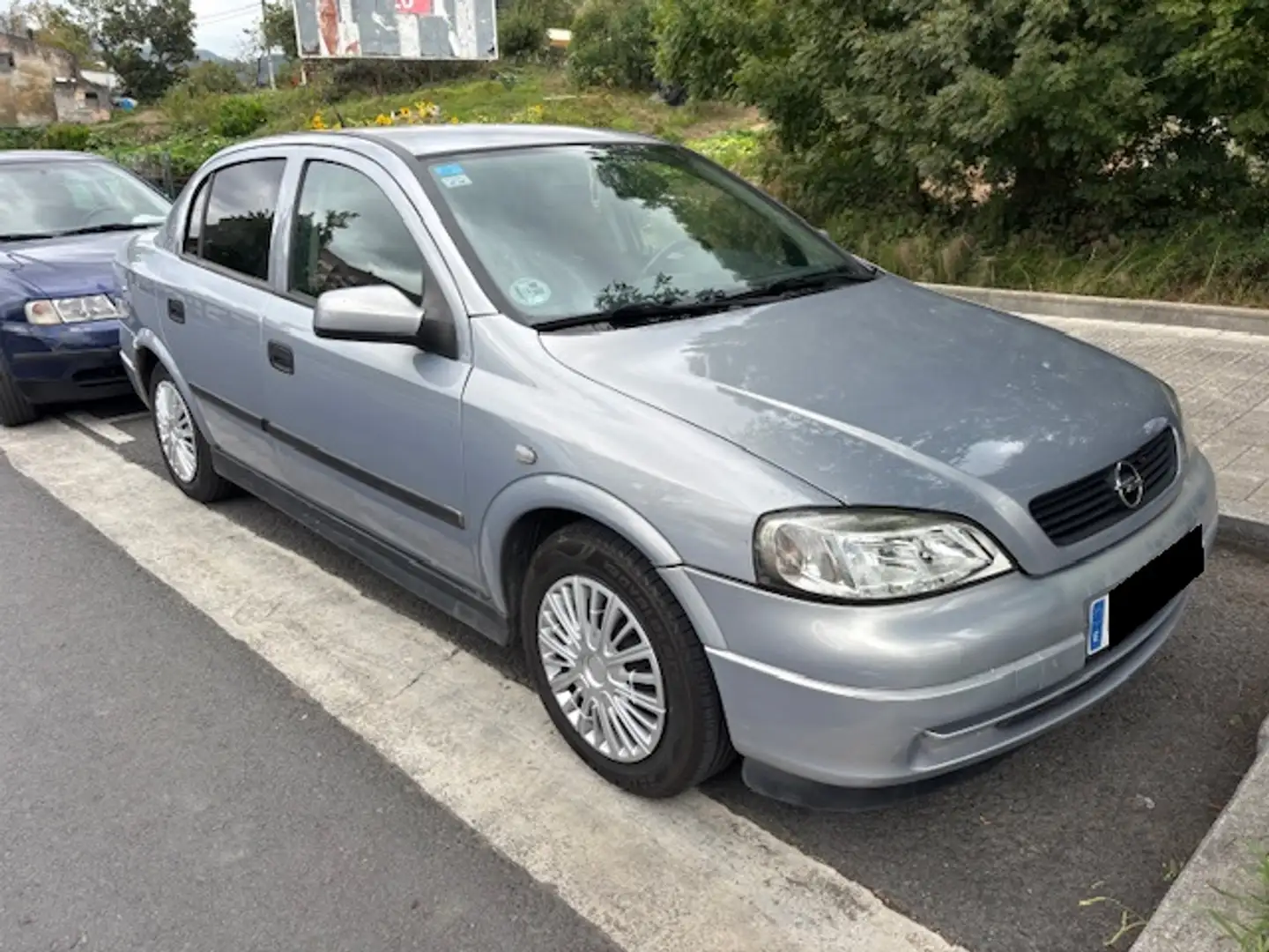Opel Astra 1.6 16v Edition Argent - 2