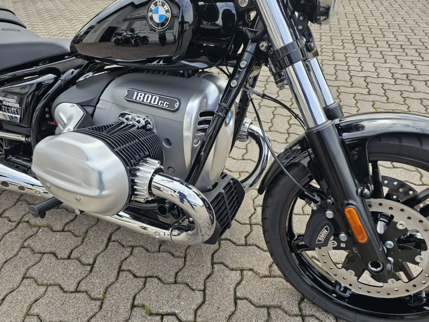 BMW R 18 neuwertiger Zustand Noir - 2